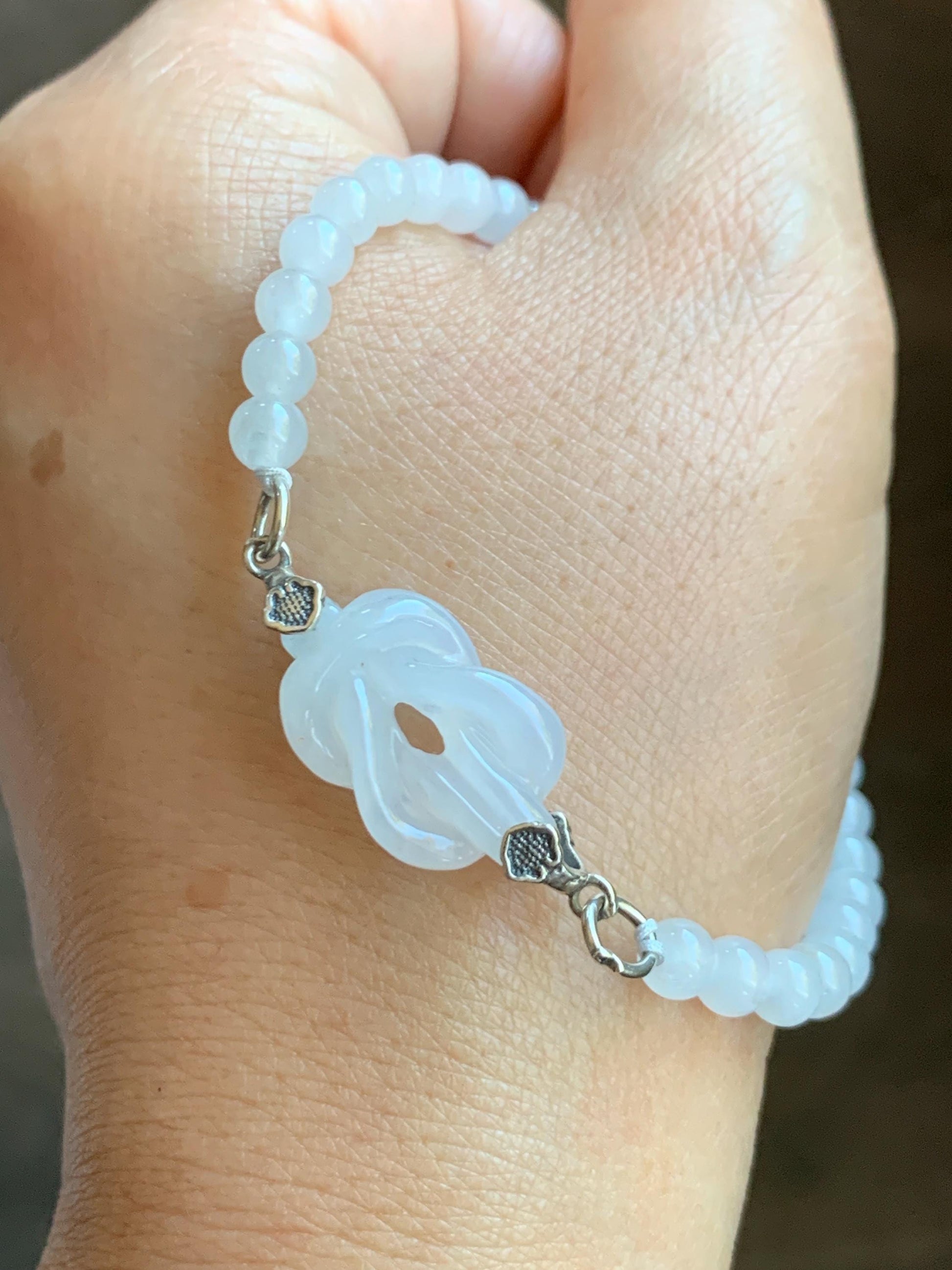 Natural Grade A Icy Translucent Gelatinous White Jade Jadeite Carved Chinese Knot Beaded Bracelet Sterling Silver 7.25" 天然冰胶白翡翠中国结手串 ZGJ215B