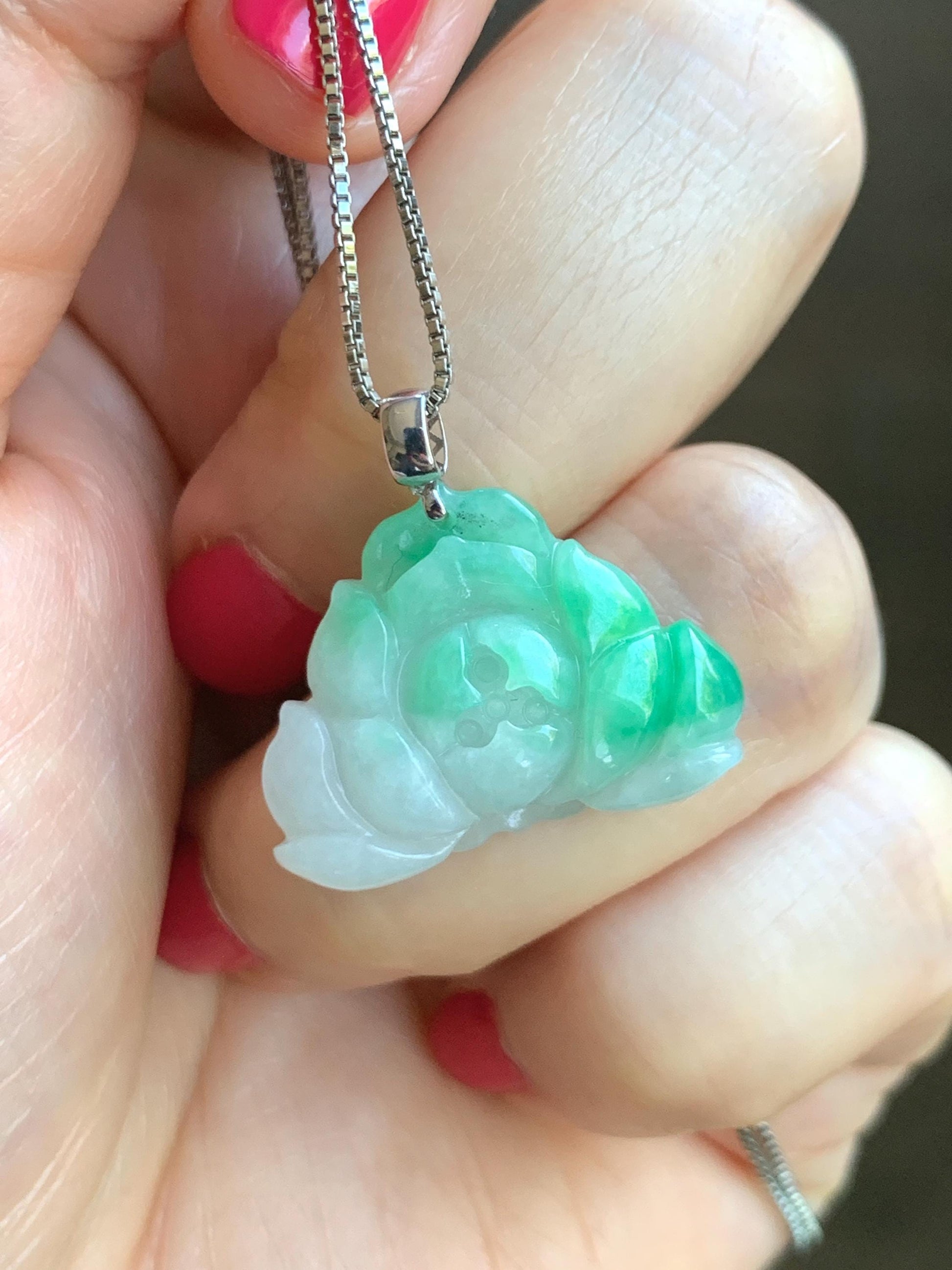 Natural Grade A Icy Translucent White & Green Marbled Jade Jadeite Lotus Flower Pendant 18K White Gold 3g 天然细糯白第青花翡翠莲花镶嵌吊坠 MBQ560