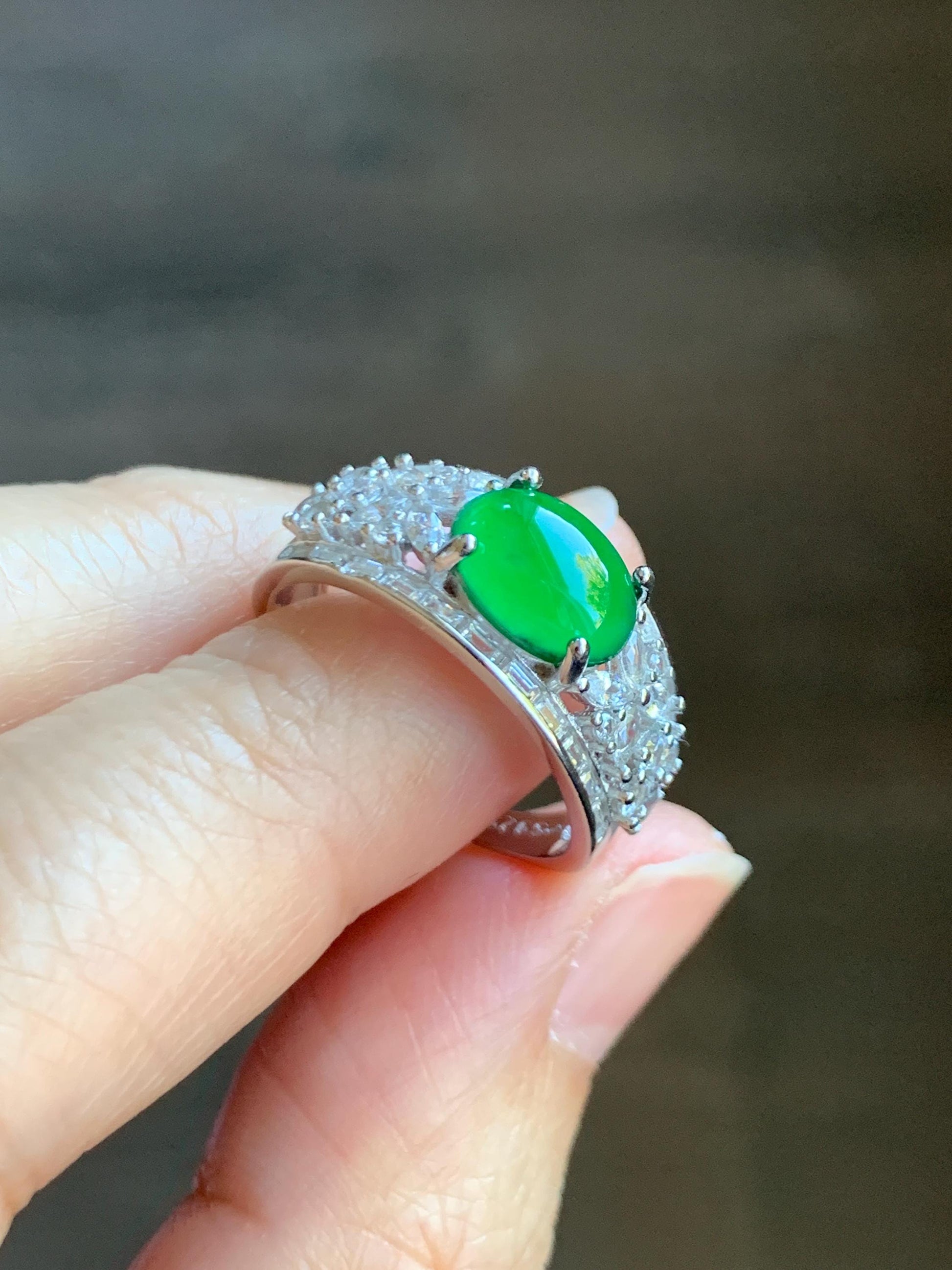 Natural Grade A Guatemalan Icy Translucent Vibrant Green Cabochon Jade Jadeite Ring Sterling Silver Size Adjustable 3g 天然冰危绿翡翠银镶戒指 WLO128