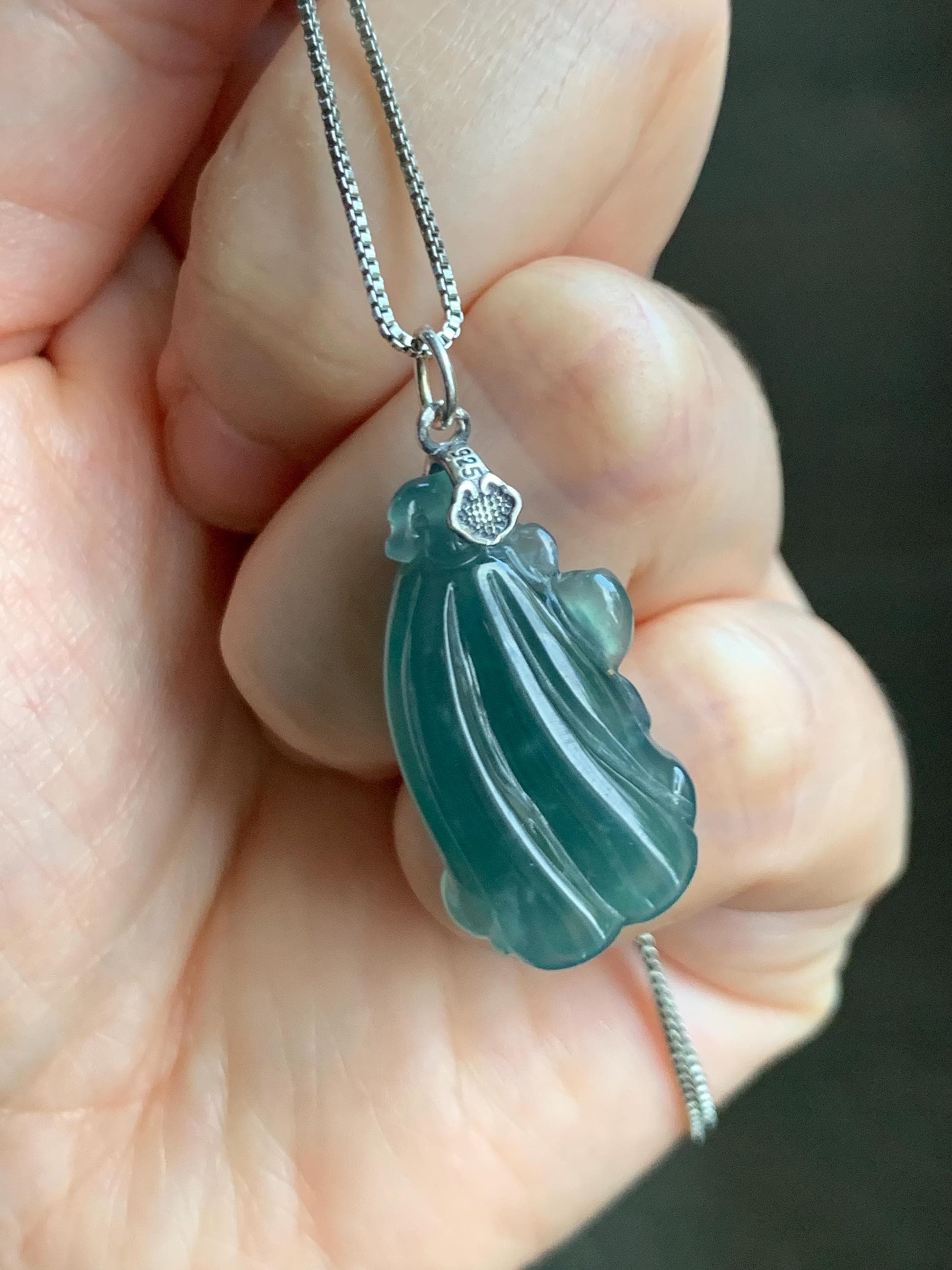 Natural Grade A Guatemalan Icy Translucent Dark Teal Blue Jade Jadeite Lotus Flower Lotus Pod Pendant Sterling Silver 天然冰危深蓝翡翠莲花莲蓬吊坠 WHP280A