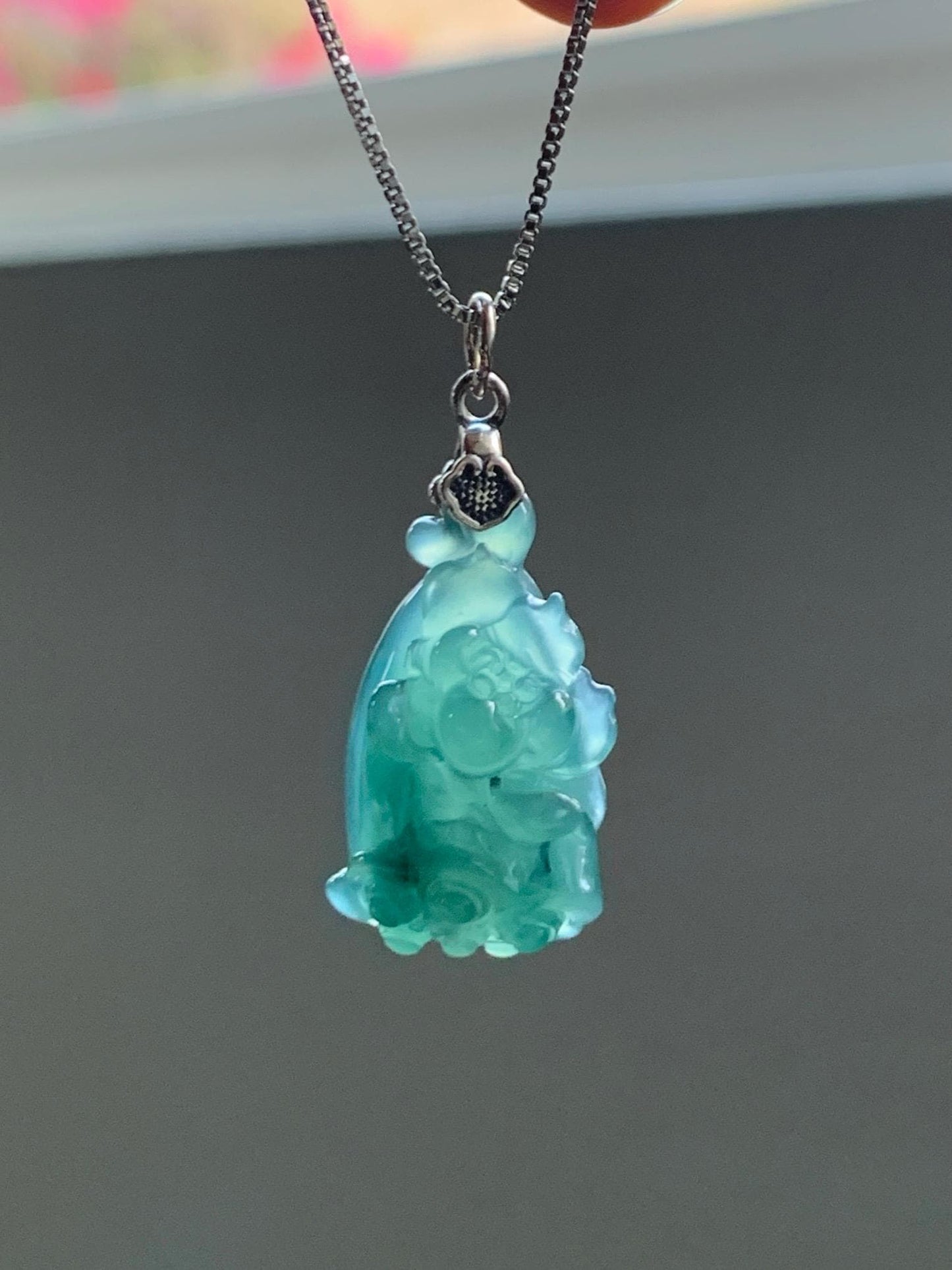 Natural Grade A Guatemalan Icy Translucent Dark Teal Blue Jade Jadeite Lotus Flower Lotus Pod Pendant Sterling Silver 天然冰危深蓝翡翠莲花莲蓬吊坠 WHP280B