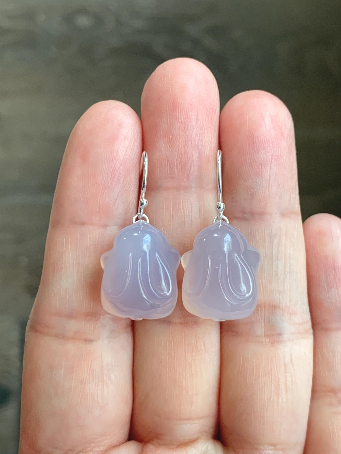 Certified Natural Premium Icy Highly Translucent Pastel Lavender Agate Carved 3D Rabbit Dangle Earrings Sterling Silver 8g 天然高冰品质淡紫玛瑙小兔耳钩