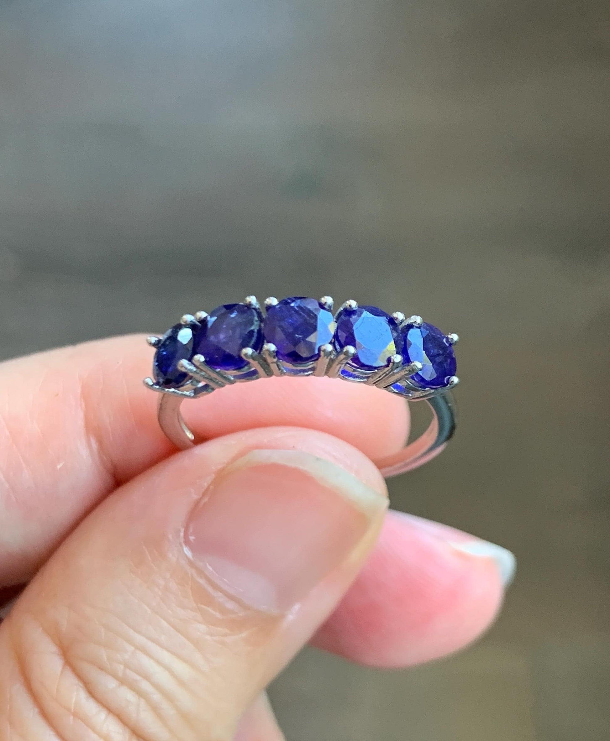 Natural Genuine Dark Blue Sapphire 5-Stone Band Ring Round Brilliant Cut 4.5-4.6mm Sterling Silver Size 8 US 2g c423