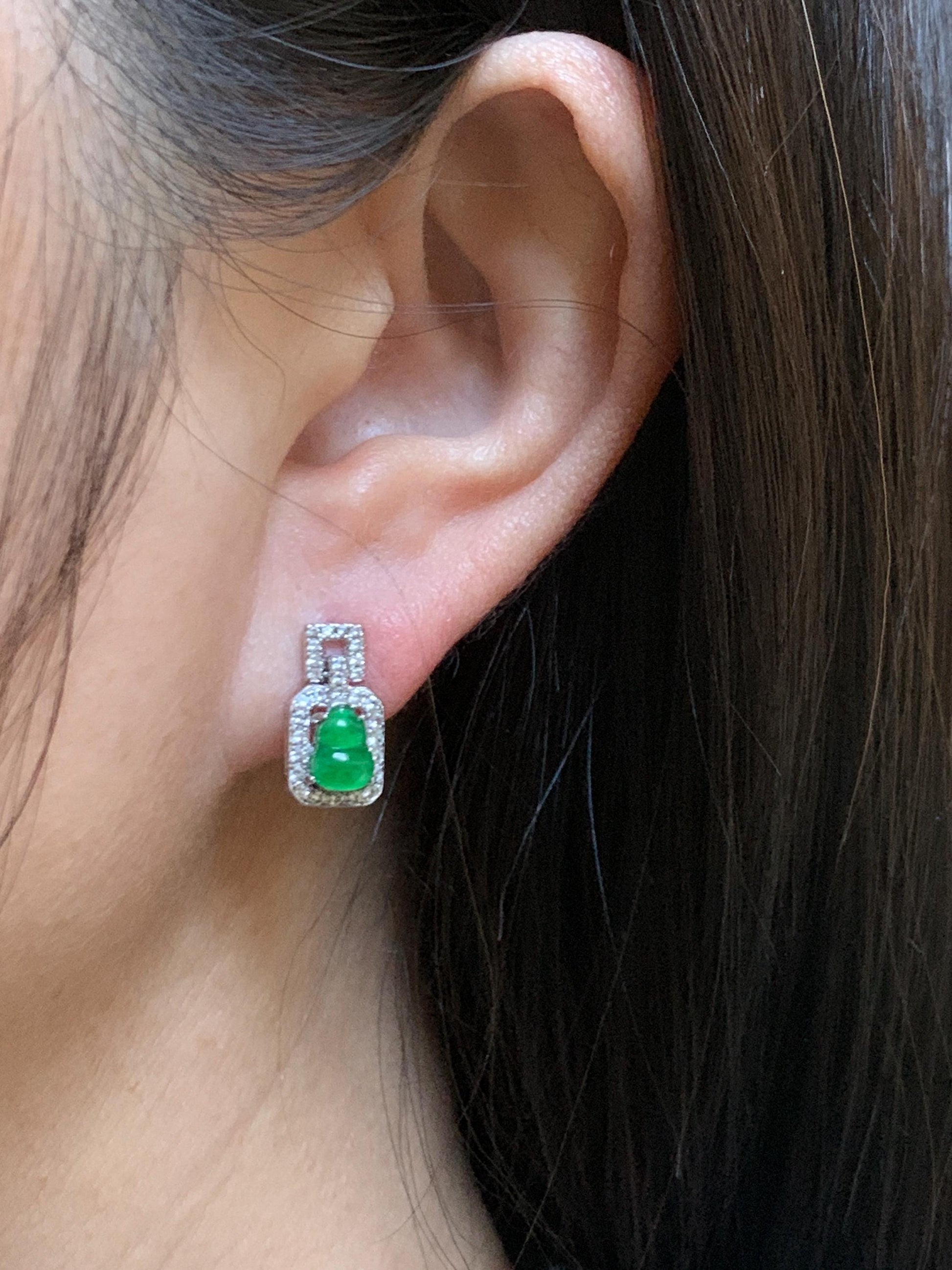 Natural Guatemalan Grade A Icy Translucent Vibrant Green Jade Jadeite Gourd Hulu Stud Earrings Sterling Silver 天然冰危绿翡翠葫芦镶嵌耳钉 XKHL150