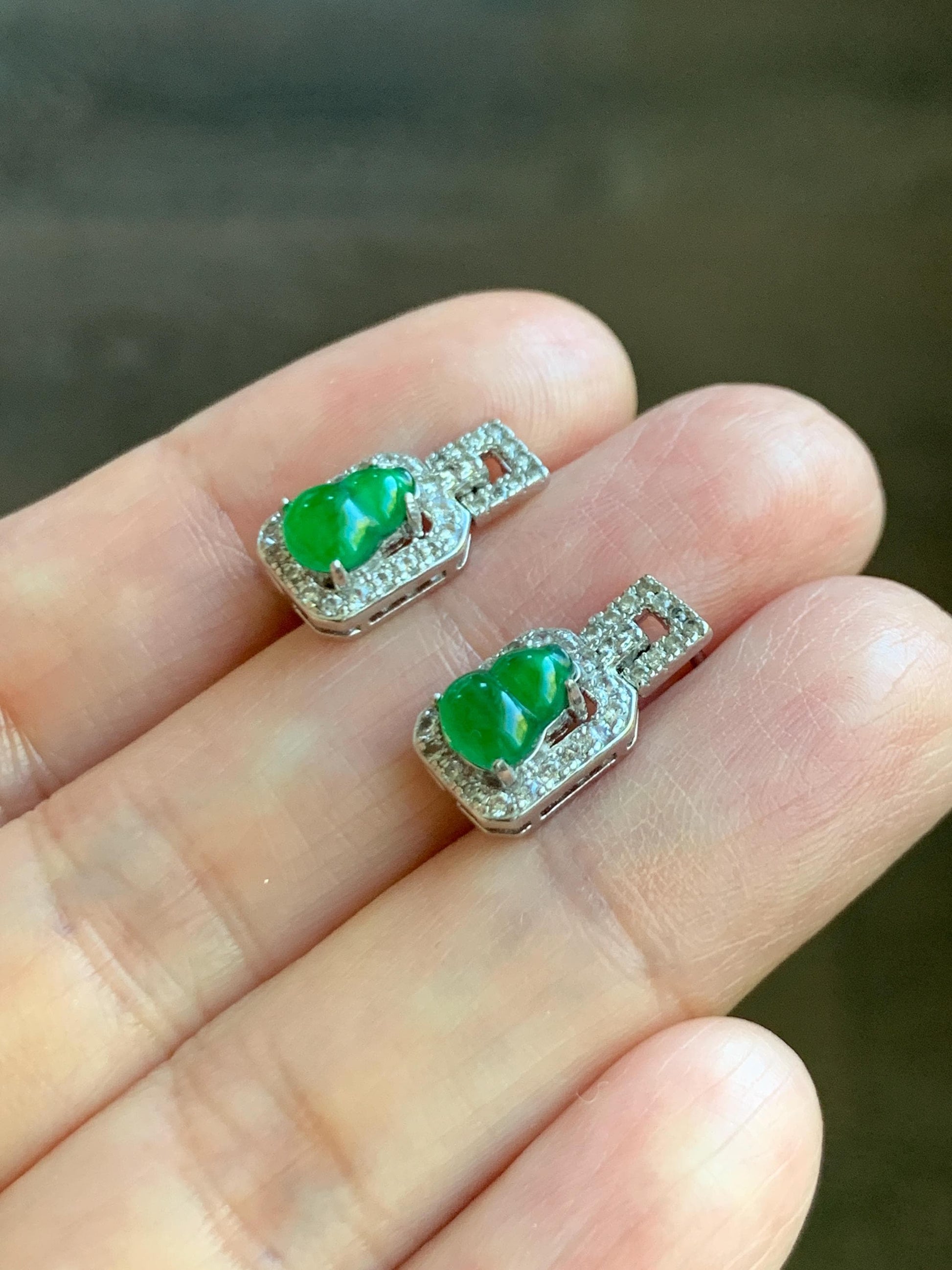 Natural Guatemalan Grade A Icy Translucent Vibrant Green Jade Jadeite Gourd Hulu Stud Earrings Sterling Silver 天然冰危绿翡翠葫芦镶嵌耳钉 XKHL150