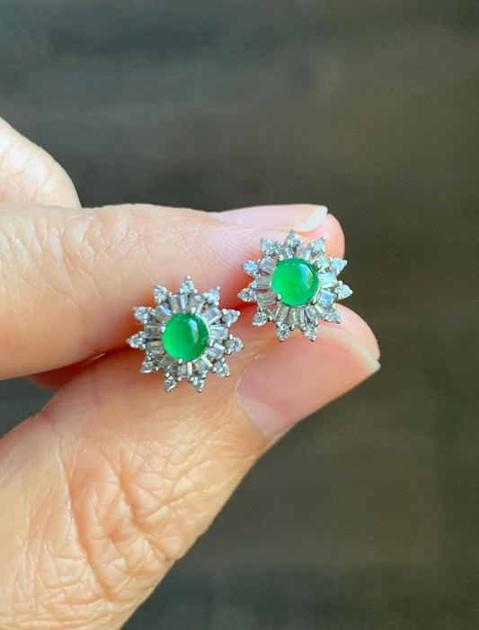 Natural Guatemalan Grade A Icy Translucent Vibrant Green Jade Jadeite Snowflake Stud Earrings Sterling Silver 天然冰危绿翡翠镶嵌雪花耳钉 WXH66