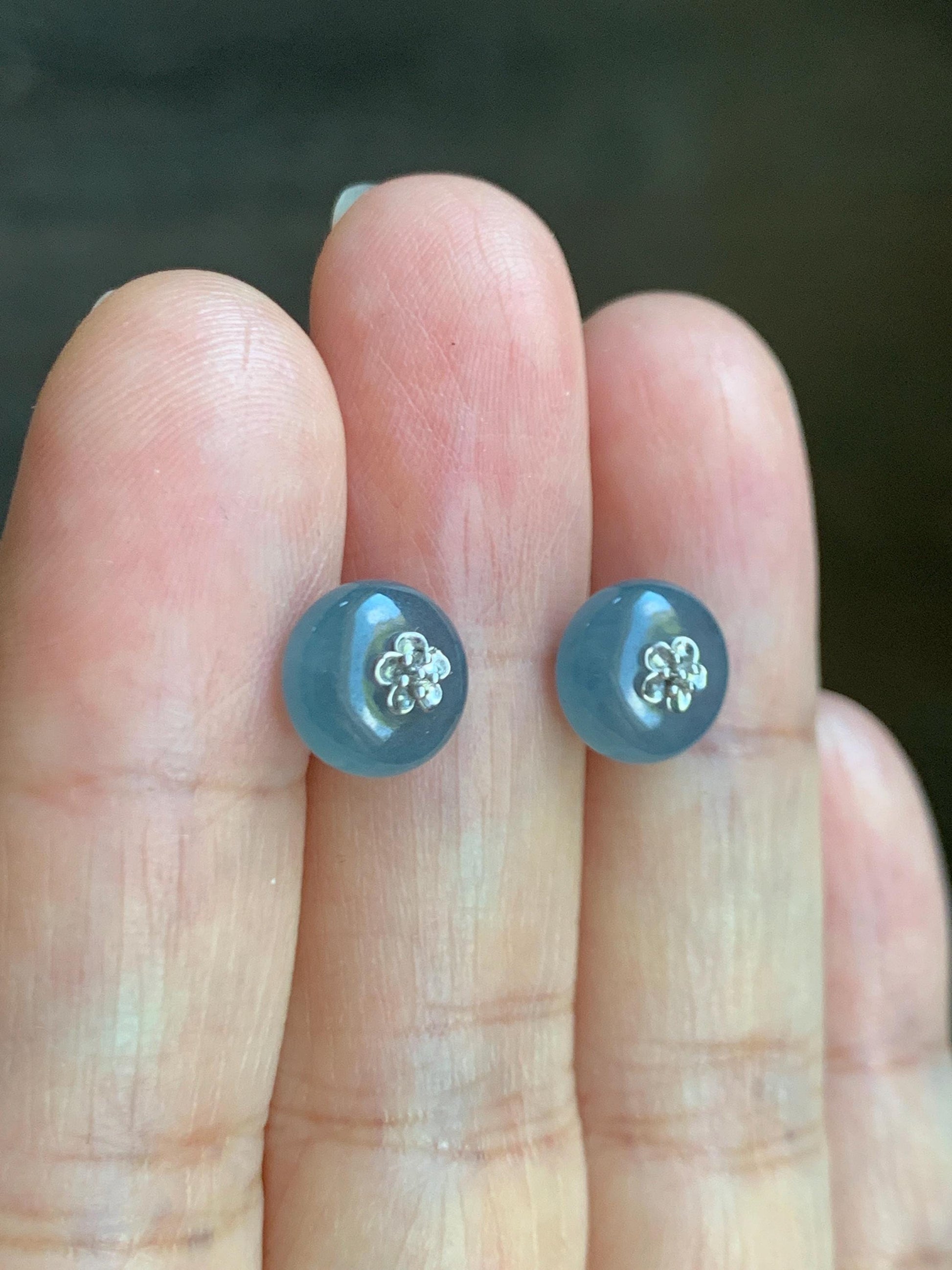 Certified Grade A Natural Guatemalan Icy Translucent Blue Jade Jadeite Drum Bead Stud Earrings 18K White Gold 2.11g 天然冰危蓝水翡翠鼓珠K金镶嵌耳钉 1643