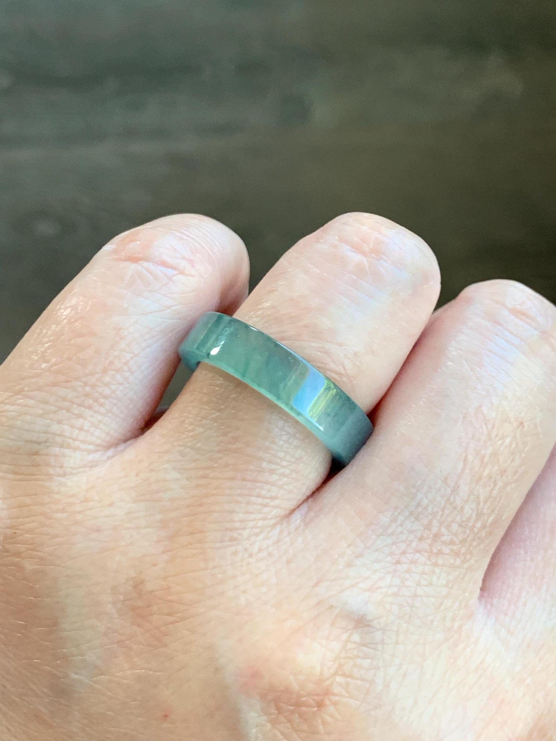 Natural Grade A Guatemalan Icy Highly Translucent Light Green Jade Jadeite Square Edged Band Ring Size 8.5 US 天然冰危晴绿翡翠角戒戒圈 LLJ180A