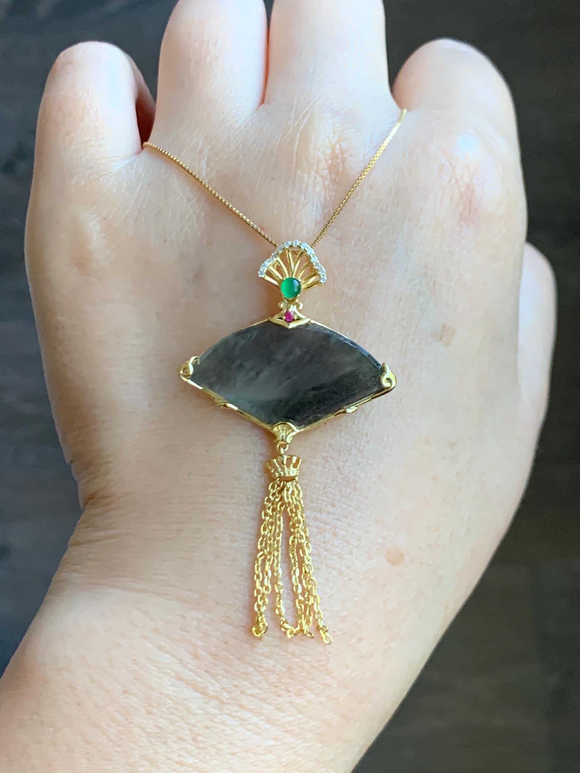 Natural Grade A Guatemalan Icy Highly Translucent Wuji Jadeite Wu Shi Pai Fan Pendant Sterling Silver 4g 天然冰胶危乌鸡翡翠无事牌镶嵌扇子吊坠 WJS150