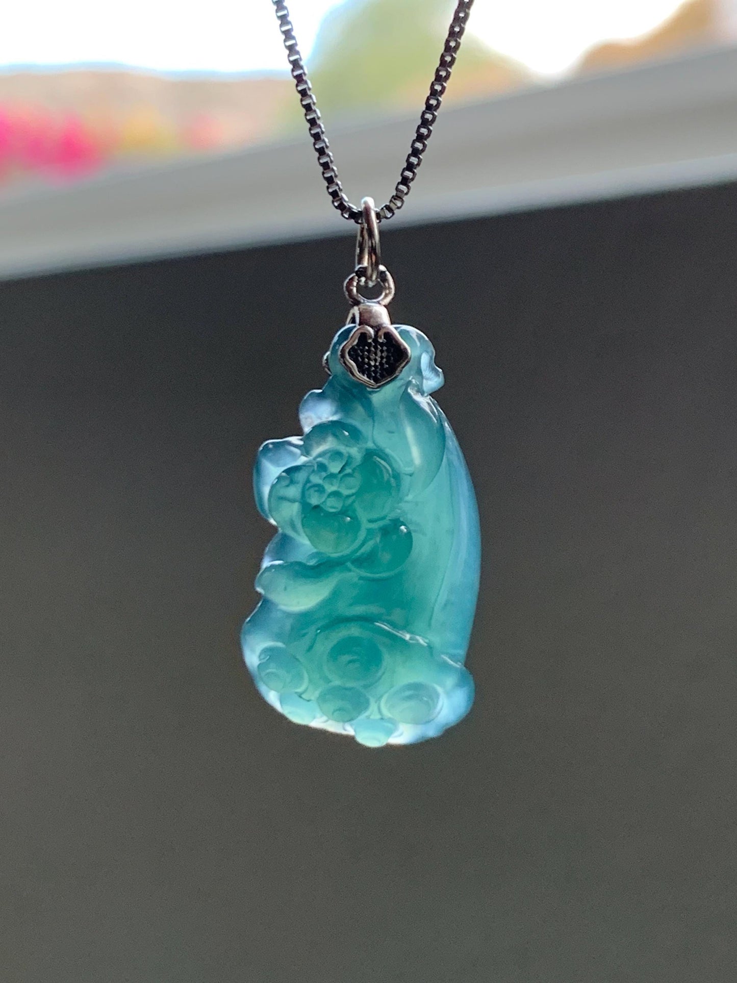 Natural Grade A Guatemalan Icy Translucent Dark Teal Blue Jade Jadeite Lotus Flower Lotus Pod Pendant Sterling Silver 天然冰危深蓝翡翠莲花莲蓬吊坠 WHP280A