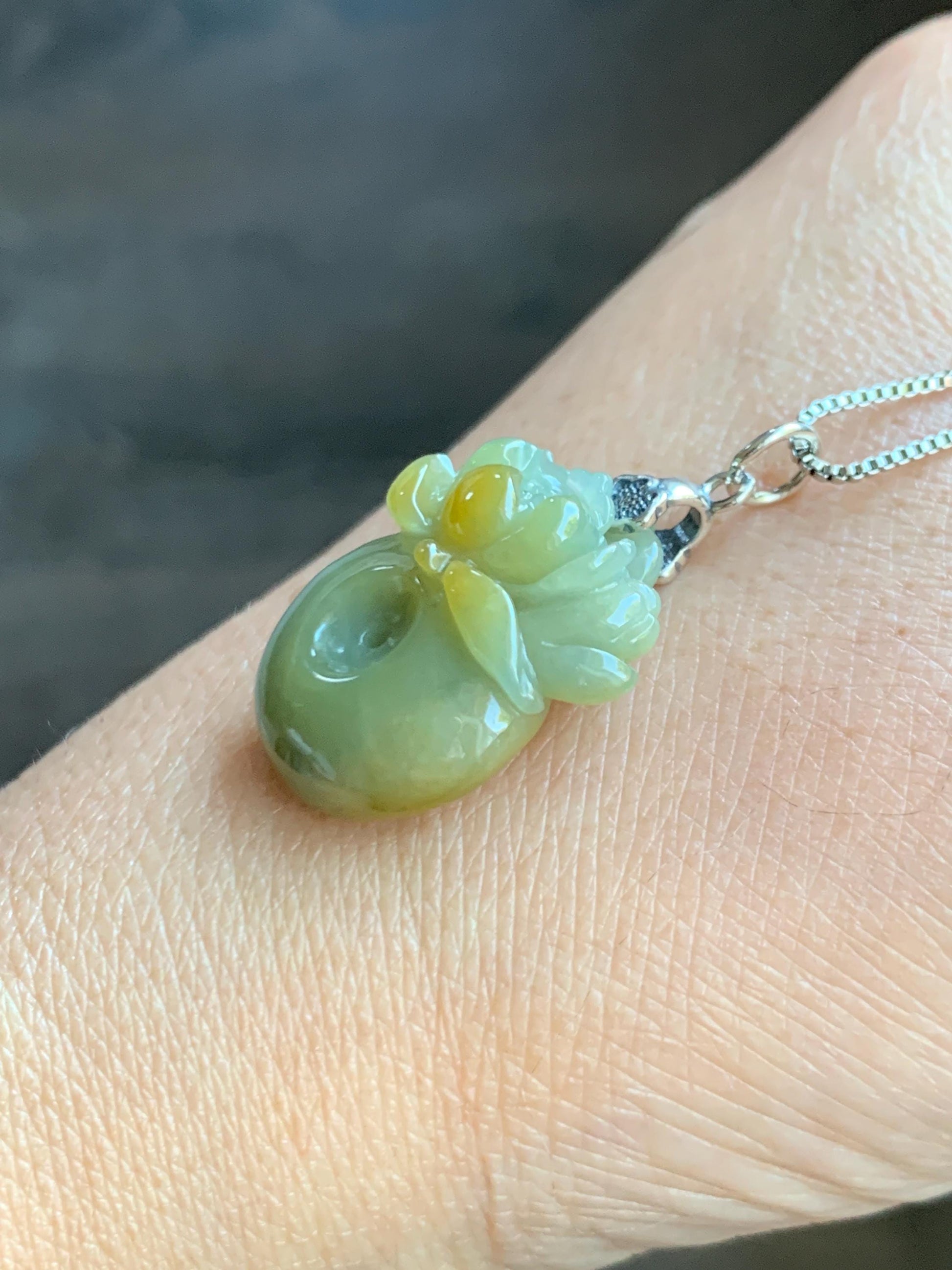 Natural Grade A Guatemalan Translucent Dusty Blue Yellow Jade Jadeite Lotus Flower Ping An Kou Donut Pendant Sterling Silver 天然危黄翡翠莲花平安扣吊坠 L