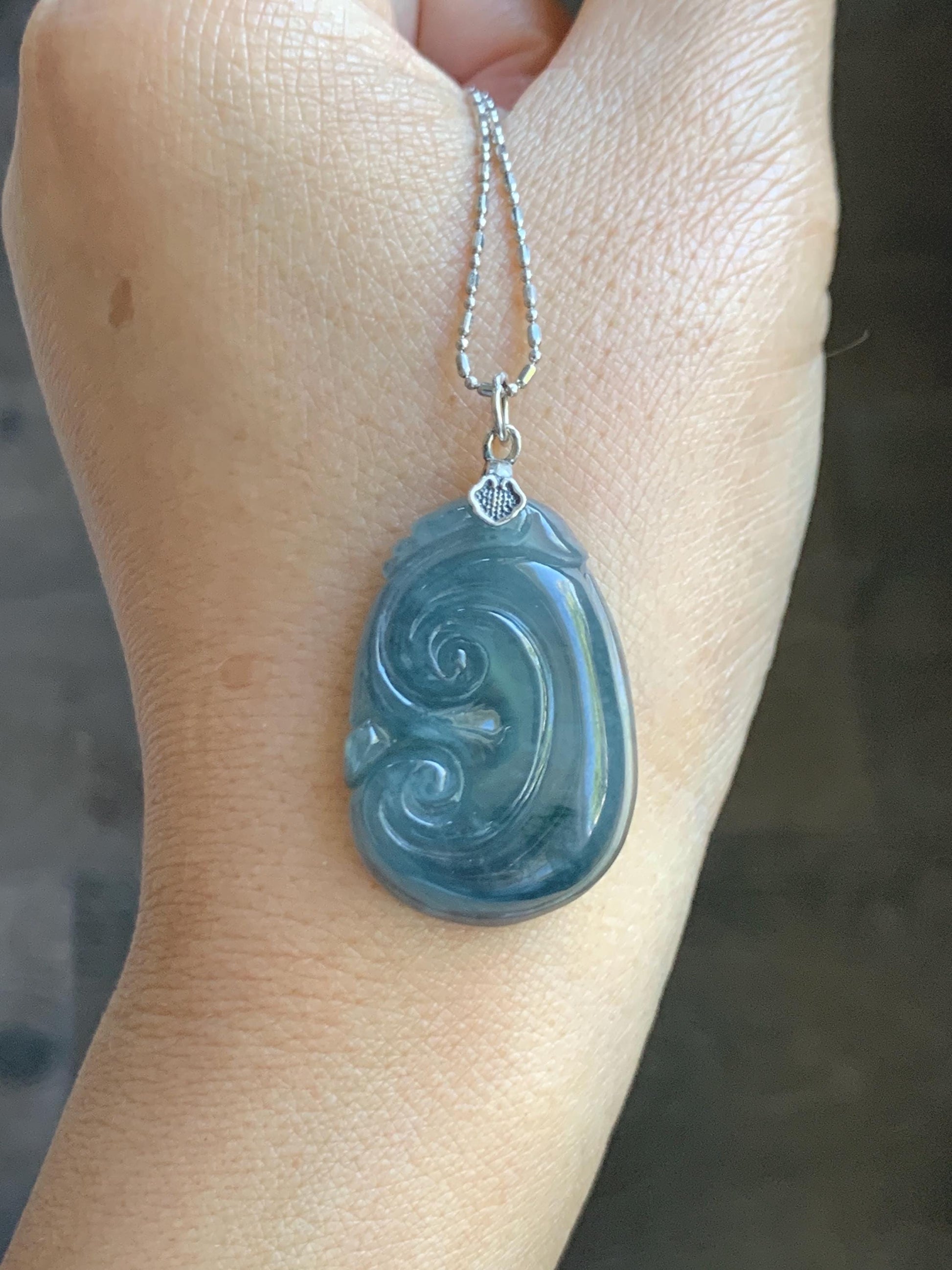Natural Grade A Guatemalan Icy Highly Translucent Gelatinous Aegean Blue Jade Jadeite Ruyi Pendant Sterling Silver 天然冰胶危蓝紫翡翠如意吊坠 NJL330A