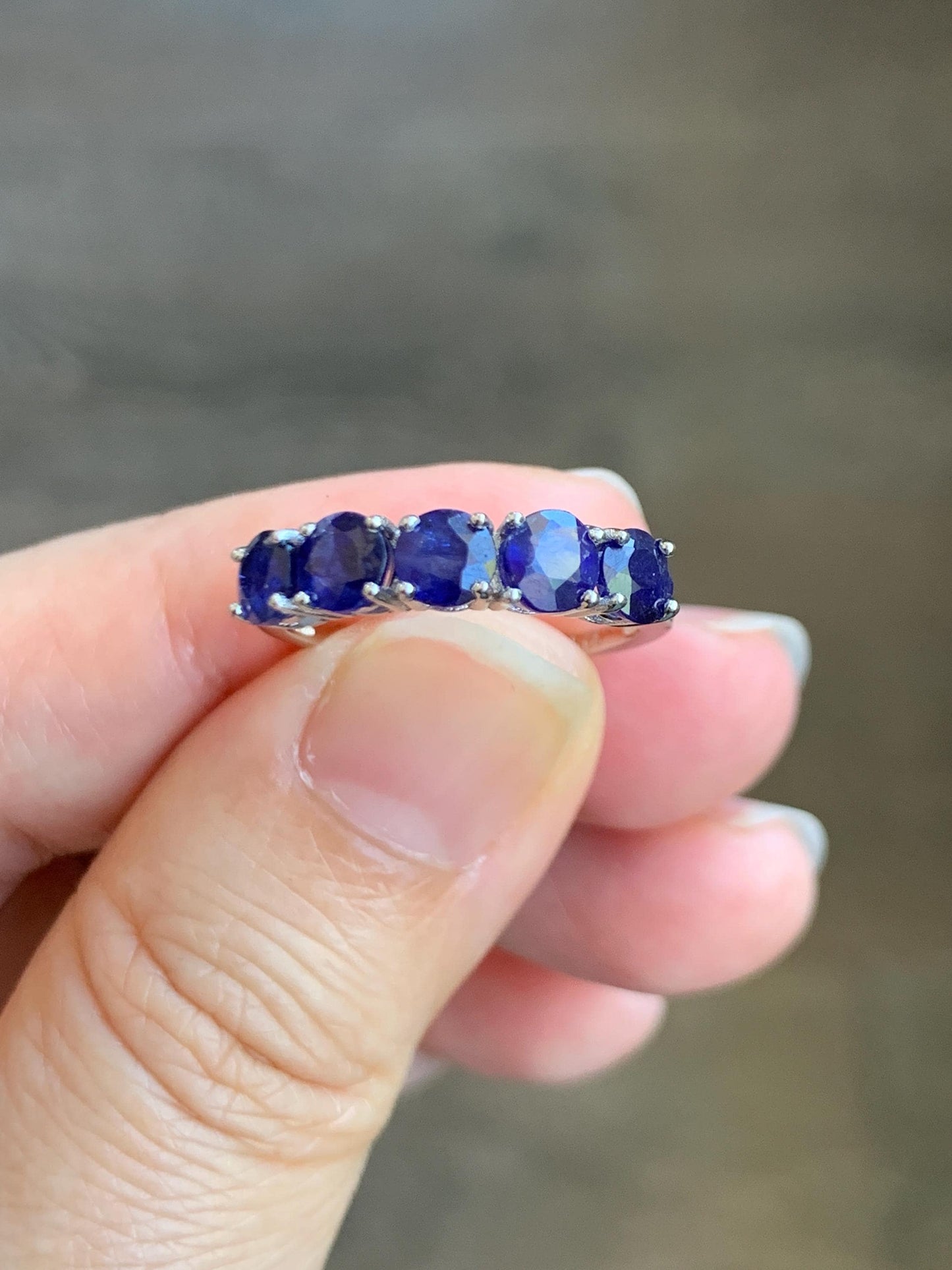 Natural Genuine Dark Blue Sapphire 5-Stone Band Ring Round Brilliant Cut 4.5-4.6mm Sterling Silver Size 7 US 2g c422