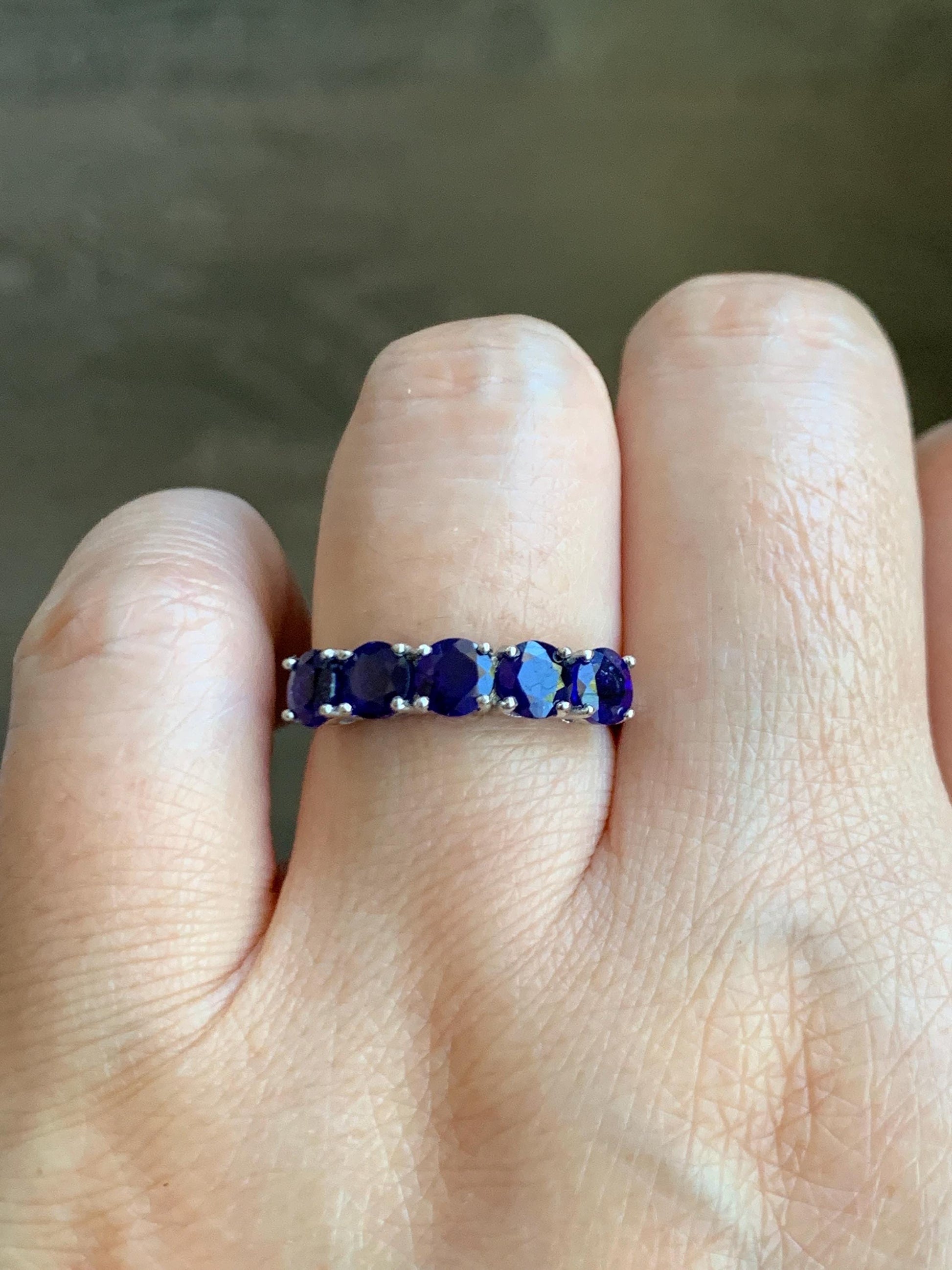 Natural Genuine Dark Blue Sapphire 5-Stone Band Ring Round Brilliant Cut 4.5-4.6mm Sterling Silver Size 7 US 2g c422