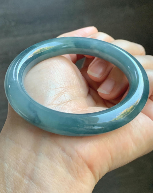 Certified Natural Grade A Guatemalan Icy Translucent Dark Blueberry Blue Jade Jadeite Wide Bangle Bracelet 55.9mm 6.9” 天然冰危蓝莓紫翡翠粗圆条手镯 285