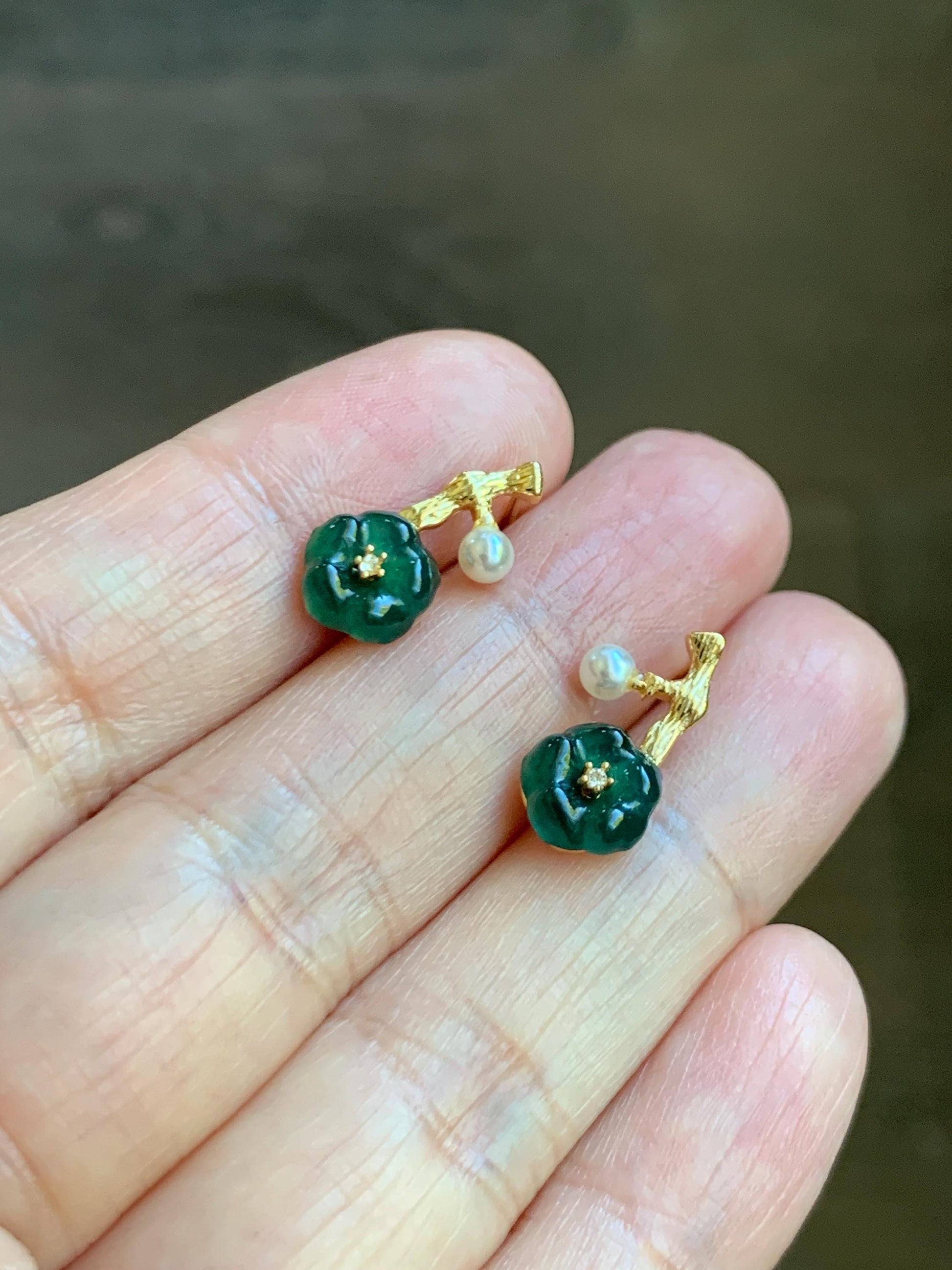 Natural Grade A Guatemalan Icy Translucent Dark Teal Green Jade Jadeite Cherry Blossom Stud Earrings Sterling Silver 天然冰危深绿翡翠梅花银镶耳钉 XKMH120G