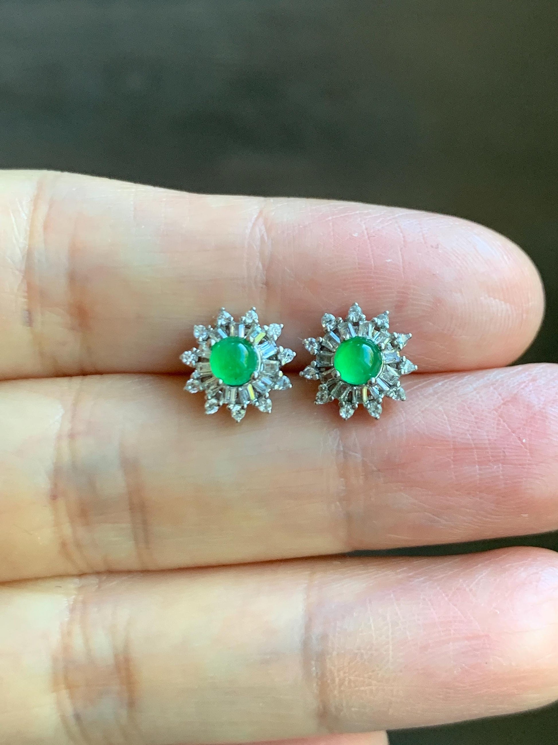 Natural Guatemalan Grade A Icy Translucent Vibrant Green Jade Jadeite Snowflake Stud Earrings Sterling Silver 天然冰危绿翡翠镶嵌雪花耳钉 WXH66