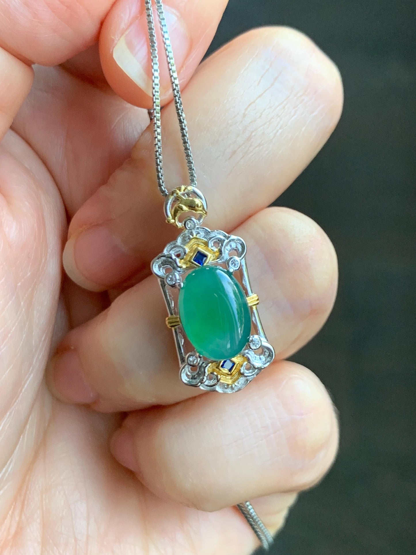 Natural Grade A Guatemalan Icy Translucent Green Jade Jadeite Oval Cabochon Pendant Sterling Silver 天然冰危绿翡翠椭圆蛋面吊坠 LWD120