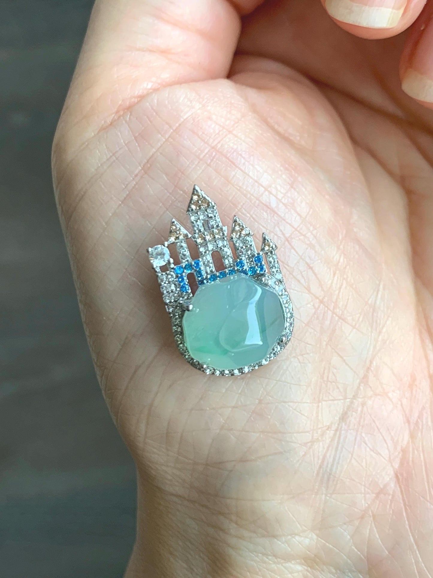 Natural Grade A Guatemalan Icy Translucent Pastel Green Marbled Faceted Jade Jadeite Castle Pendant Sterling Silver 天然冰危晴飘花翡翠切割面城堡吊坠 WXC120