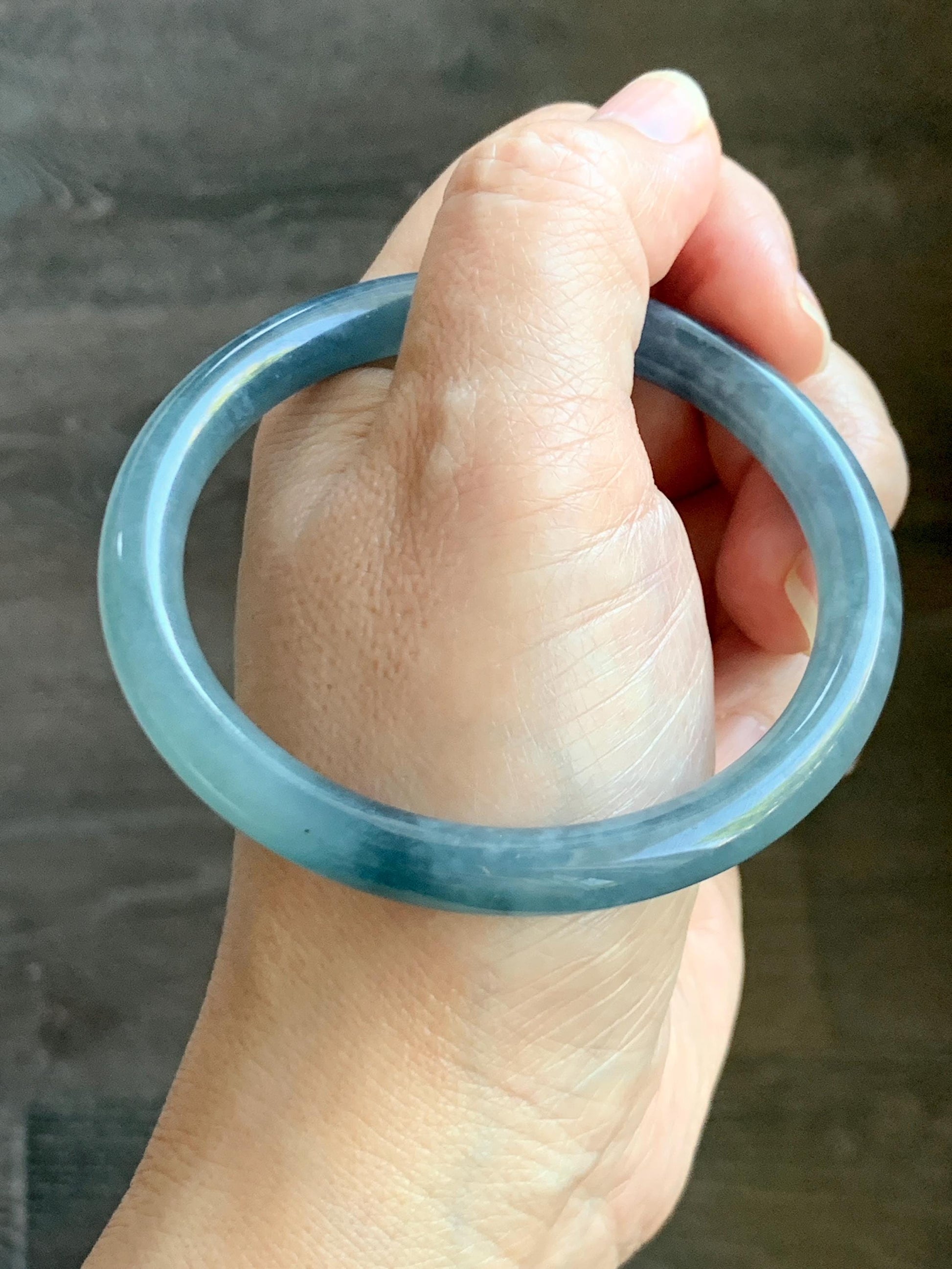 Certified Natural Grade A Guatemalan Icy Translucent Dusty Blue Marbled Jade Jadeite Bangle Bracelet 58.59mm 7.24” 32g 天然冰危蓝飘花翡翠圆条手镯 725