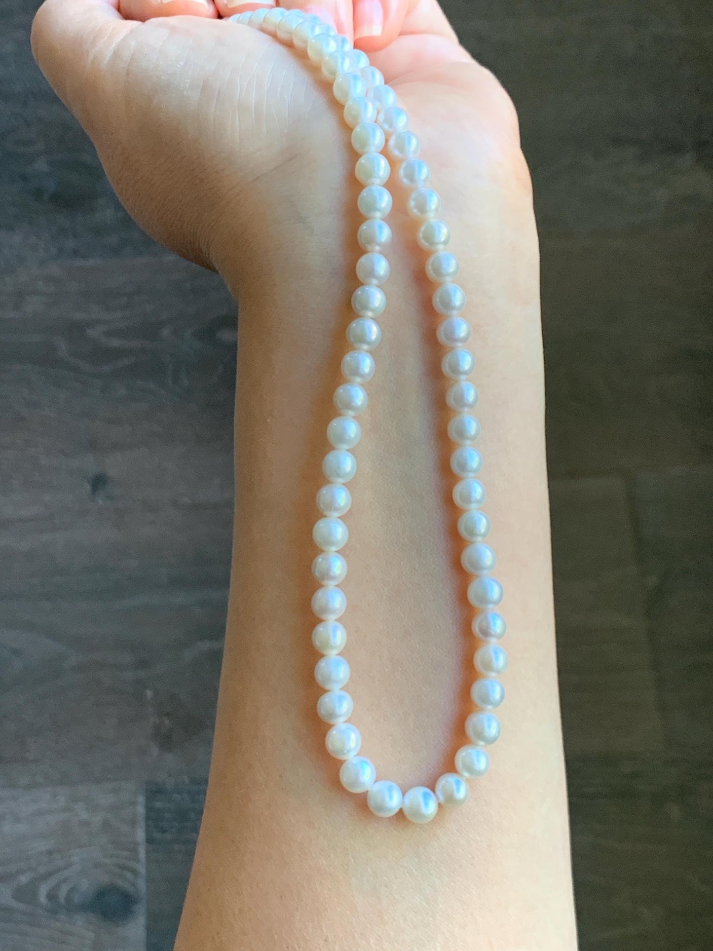 Natural Freshwater All-Nacre Metallica White Round Pearls Beaded Necklace Sterling Silver 5.7-6mm 16.5”-17” 18g 天然淡水无核白珍珠项链 WHZ560A