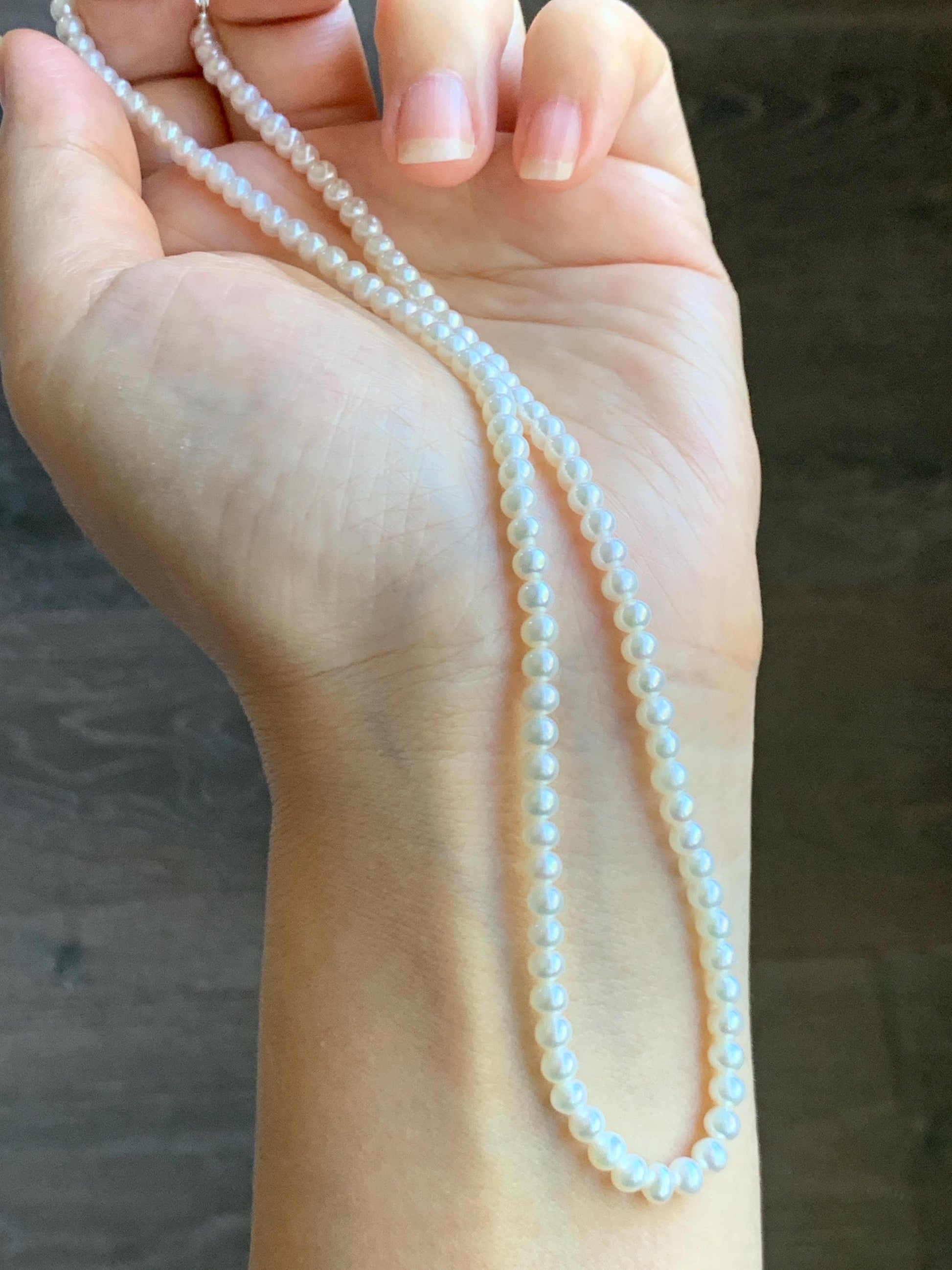 Natural Freshwater All-Nacre Metallica White Mini Round Pearls Beaded Necklace Sterling Silver 4-4.16mm 16”-16.75” 9g 天然淡水无核白珍珠项链 MWHZ560A