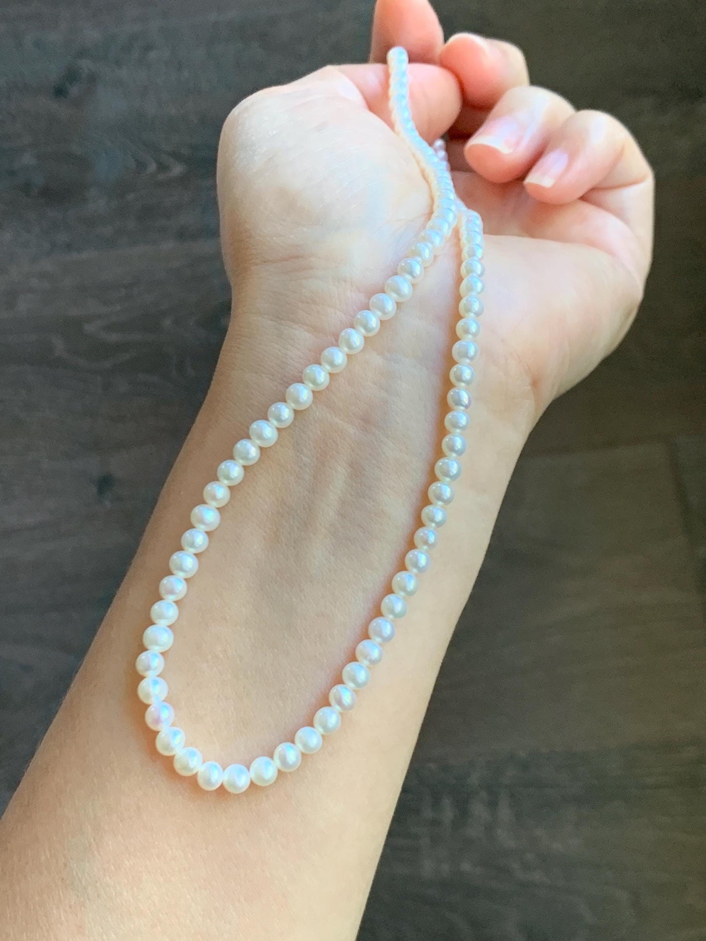 Natural Freshwater All-Nacre Metallica White Mini Round Pearls Beaded Necklace Sterling Silver 4-4.7mm 15.75”-16.5” 10g 天然淡水无核白珍珠项链 MWHZ560B