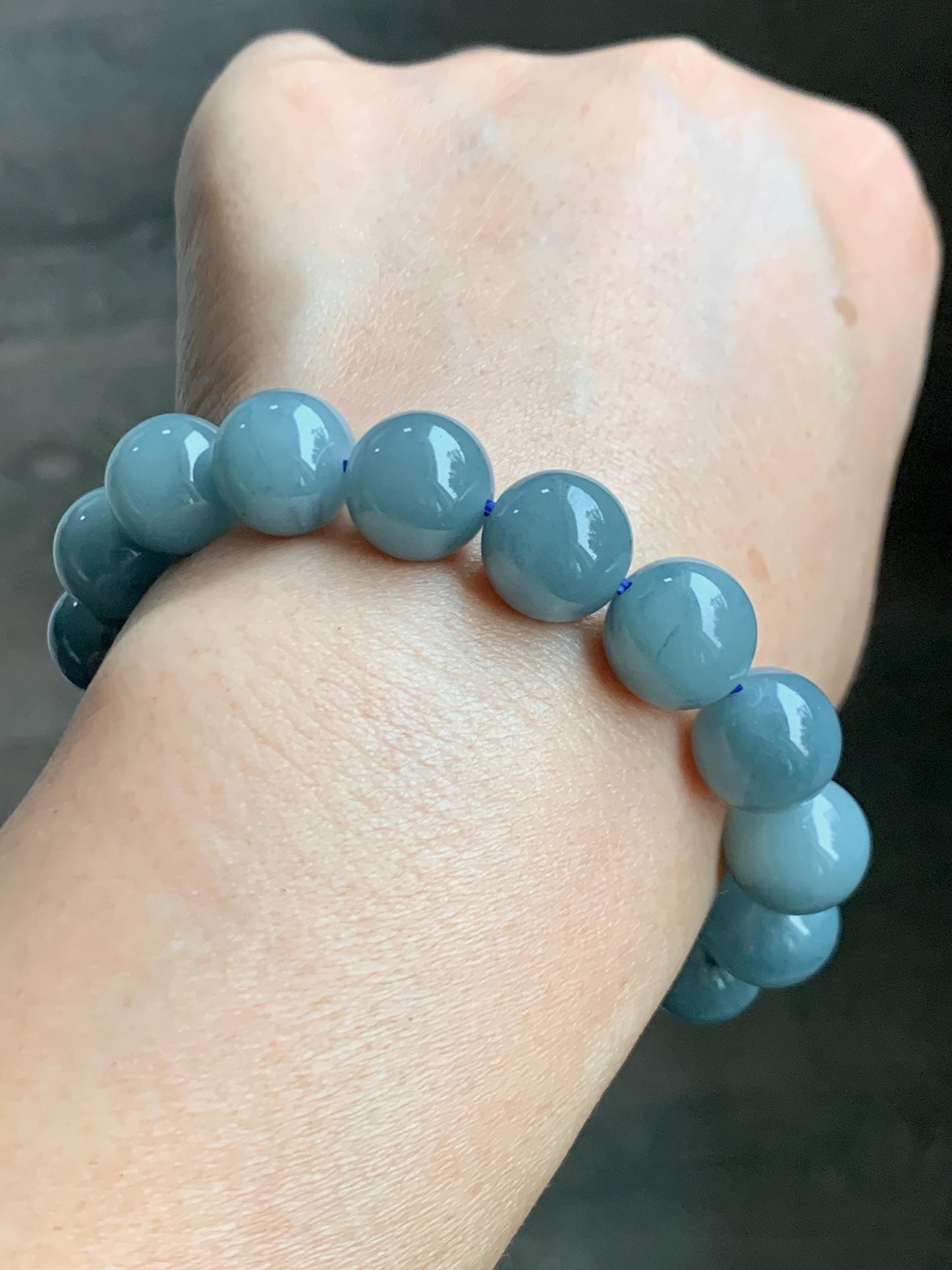 Natural Grade A Guatemalan Translucent Dusty Blue Marbled Jade Jadeite Large Beads Beaded Bracelet Stretchy 11.7mm 7.25" 47g 天然危蓝飘花翡翠大卡圆珠手串
