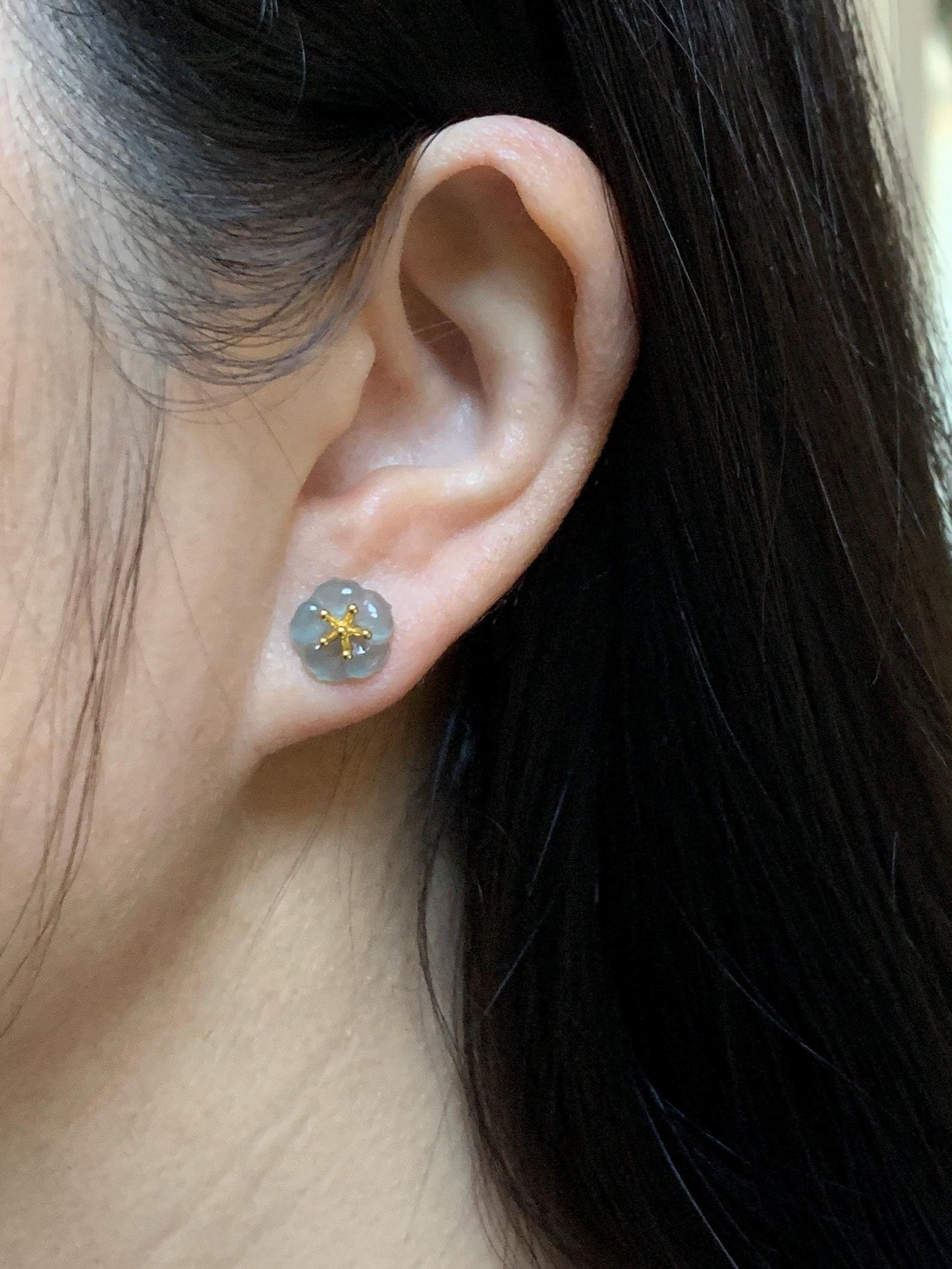 Natural Grade A Guatemalan Icy Highly Translucent Pastel Blue Jade Jadeite Cherry Blossom Stud Earring Sterling Silver 天然高冰危淡蓝翡翠梅花耳钉 BPM66