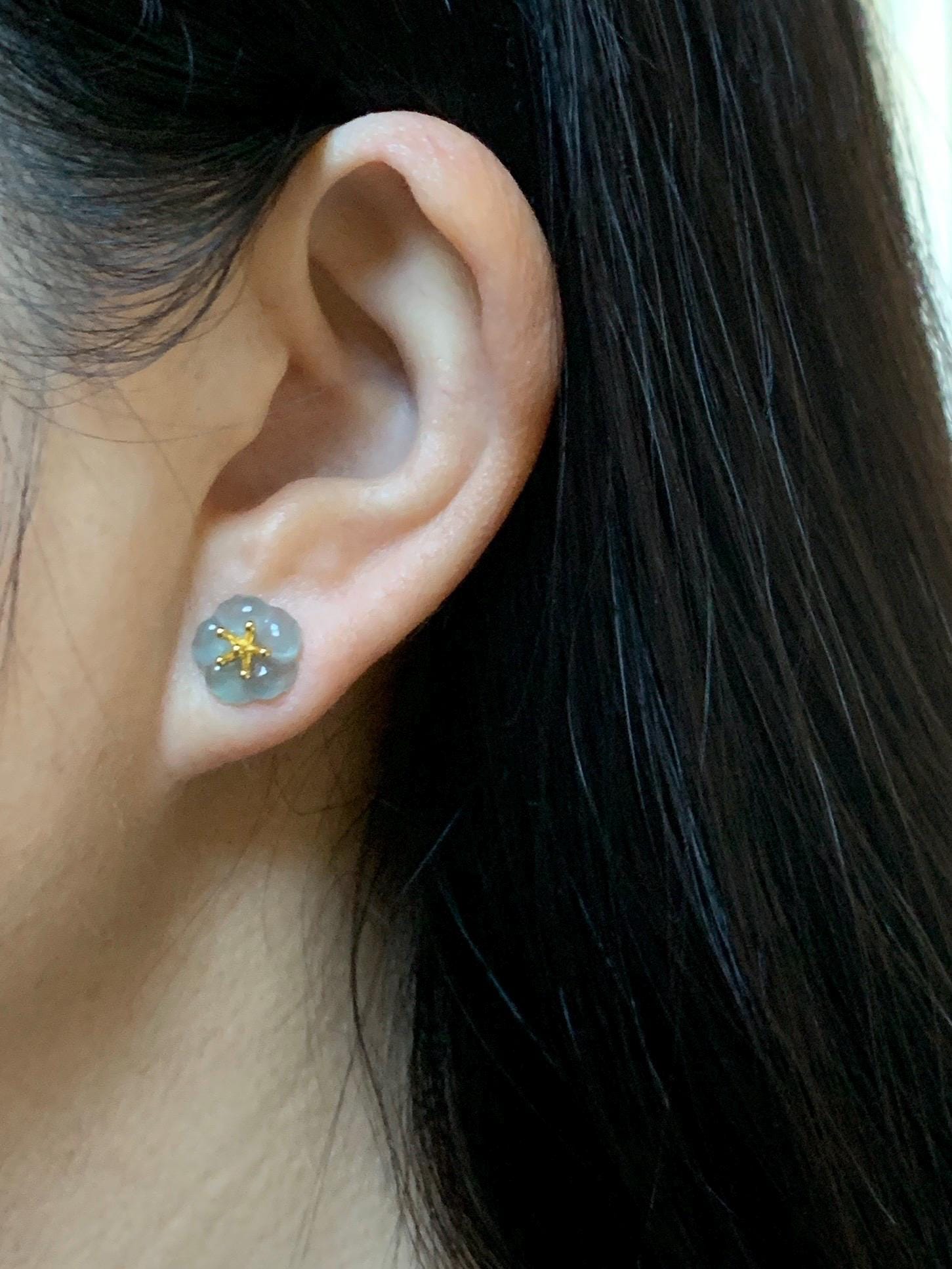 Natural Grade A Guatemalan Icy Highly Translucent Pastel Blue Jade Jadeite Cherry Blossom Stud Earring Sterling Silver 天然高冰危淡蓝翡翠梅花耳钉 BPM66