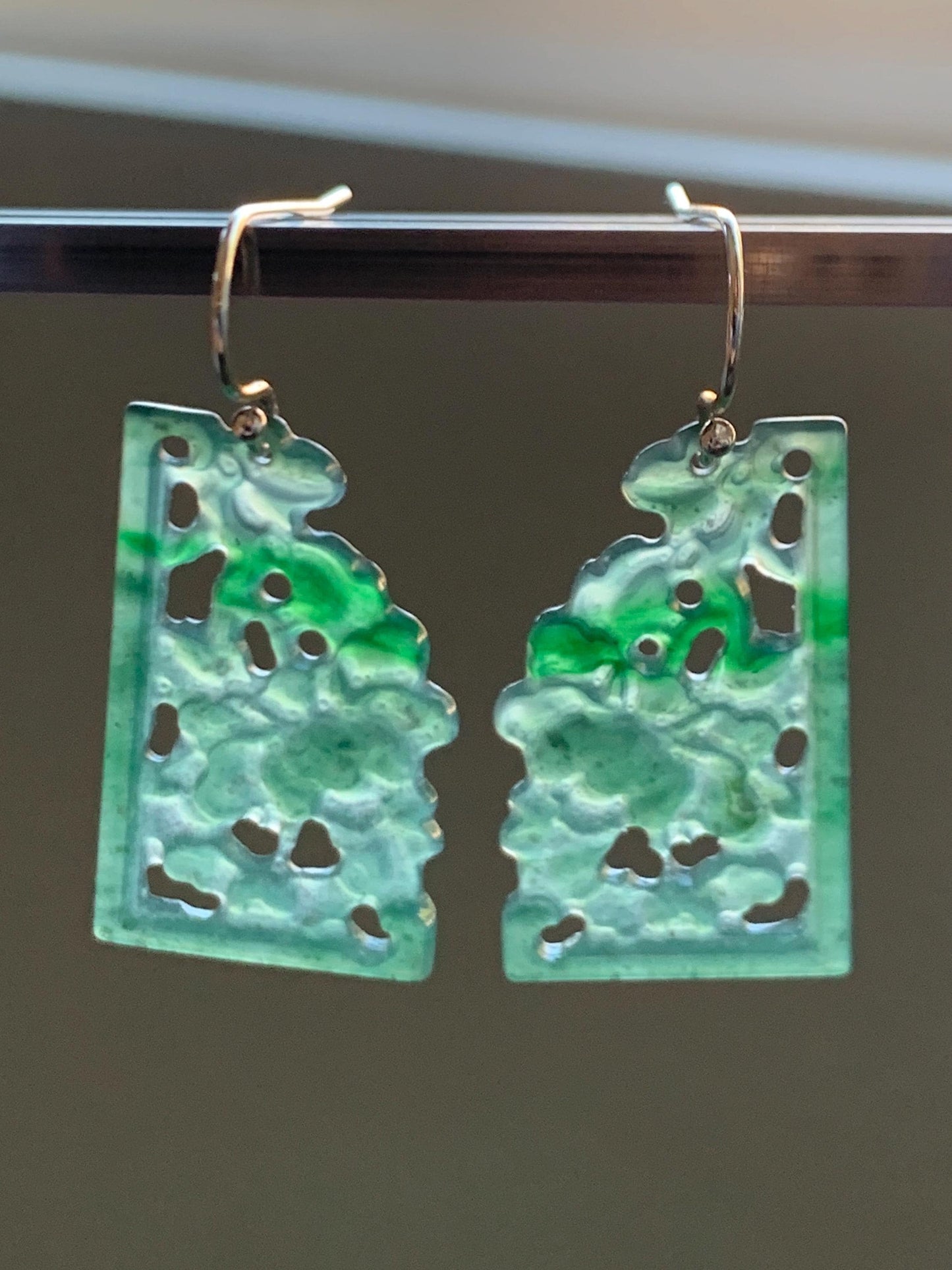 Natural Grade A Guatemalan Icy Highly Translucent Teal Green Jade Jadeite Openwork Engraved Earrings Sterling Silver 天然冰危淡蓝飘花翡翠镂空雕耳钩 WPL132