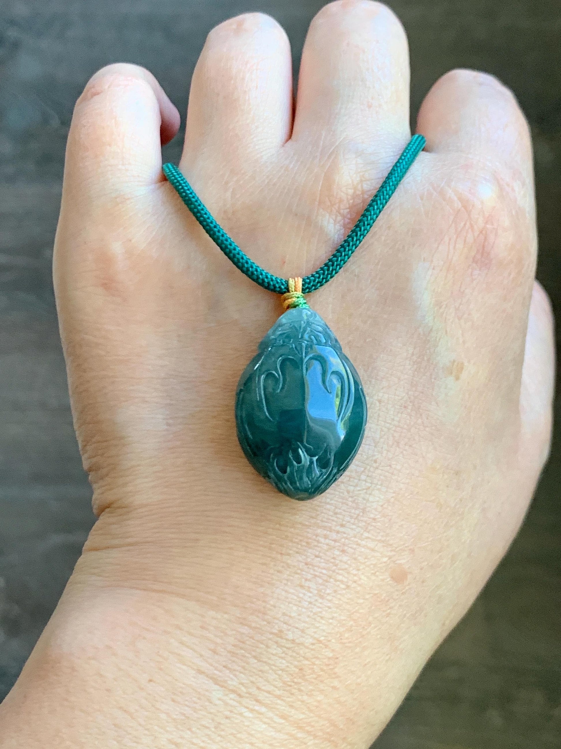 Natural Grade A Guatemalan Icy Translucent Dark Teal Blue Jade Jadeite Dragon Turtle Pendant Rope Necklace 25” 12g 天然冰危糯冰深蓝翡翠龙龟吊坠 SWLG88