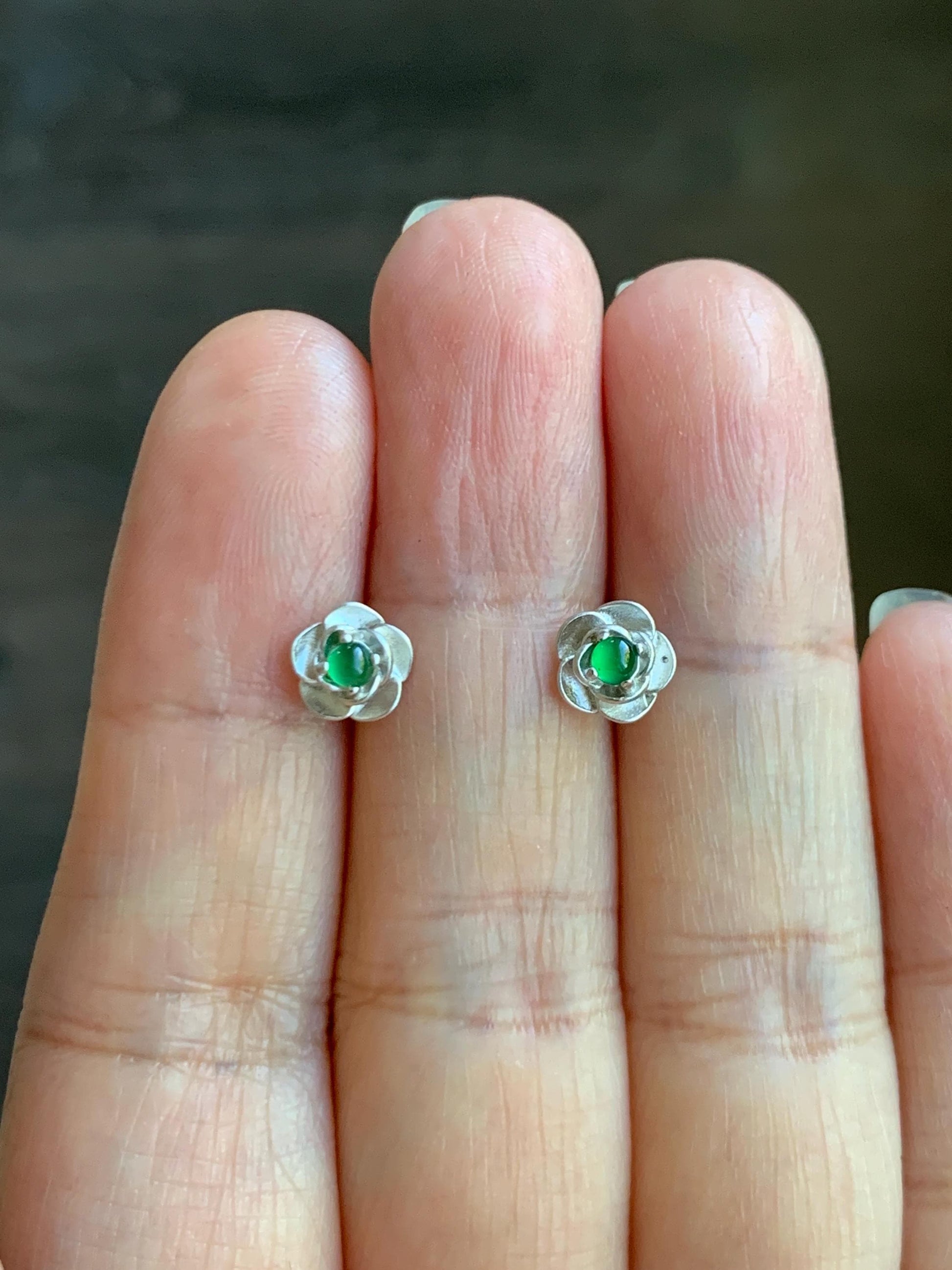 Petite Natural Grade A Guatemalan Icy Highly Translucent Vibrant Green Jadeite Flower Stud Earrings Sterling Silver 天然冰危绿翡翠花银耳钉 XJH55Y
