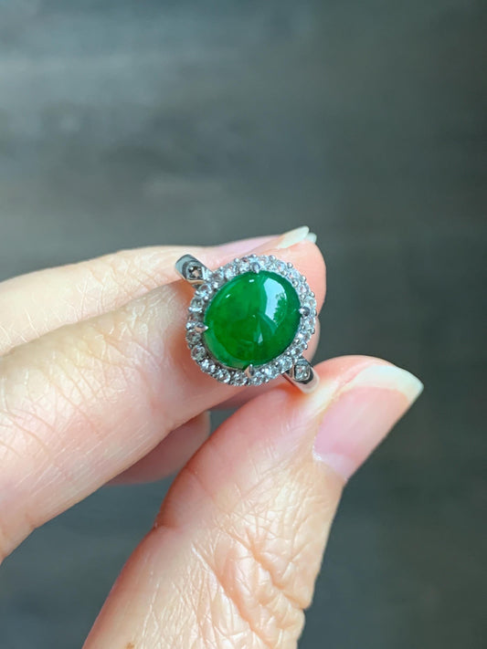 Natural Grade A Guatemalan Icy Translucent Vibrant Green Jade Jadeite Halo Style Ring Sterling Silver Size Adjustable 天然冰危绿翡翠银镶戒指 WLH132