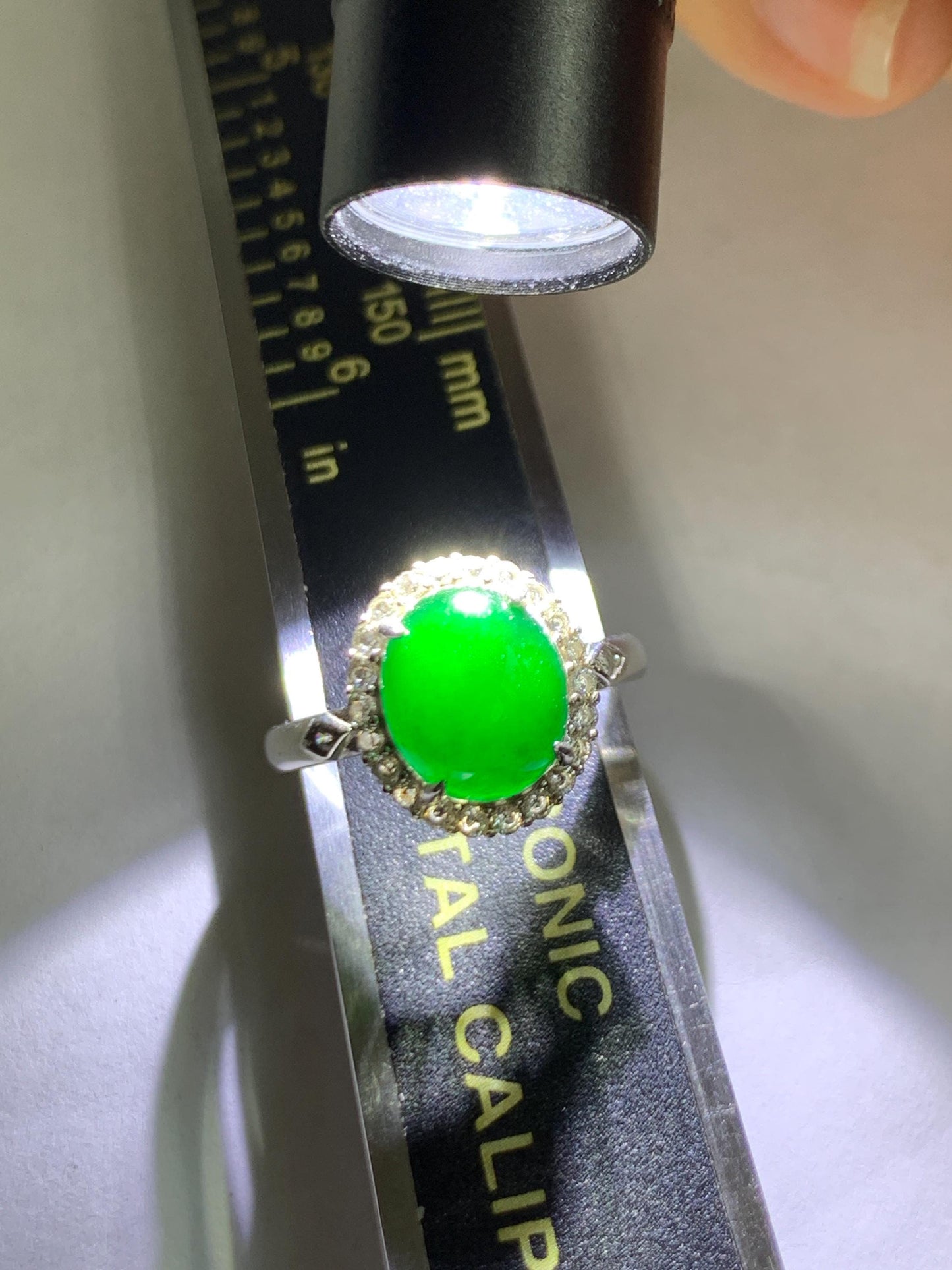 Natural Grade A Guatemalan Icy Translucent Vibrant Green Jade Jadeite Halo Style Ring Sterling Silver Size Adjustable 天然冰危绿翡翠银镶戒指 WLH132