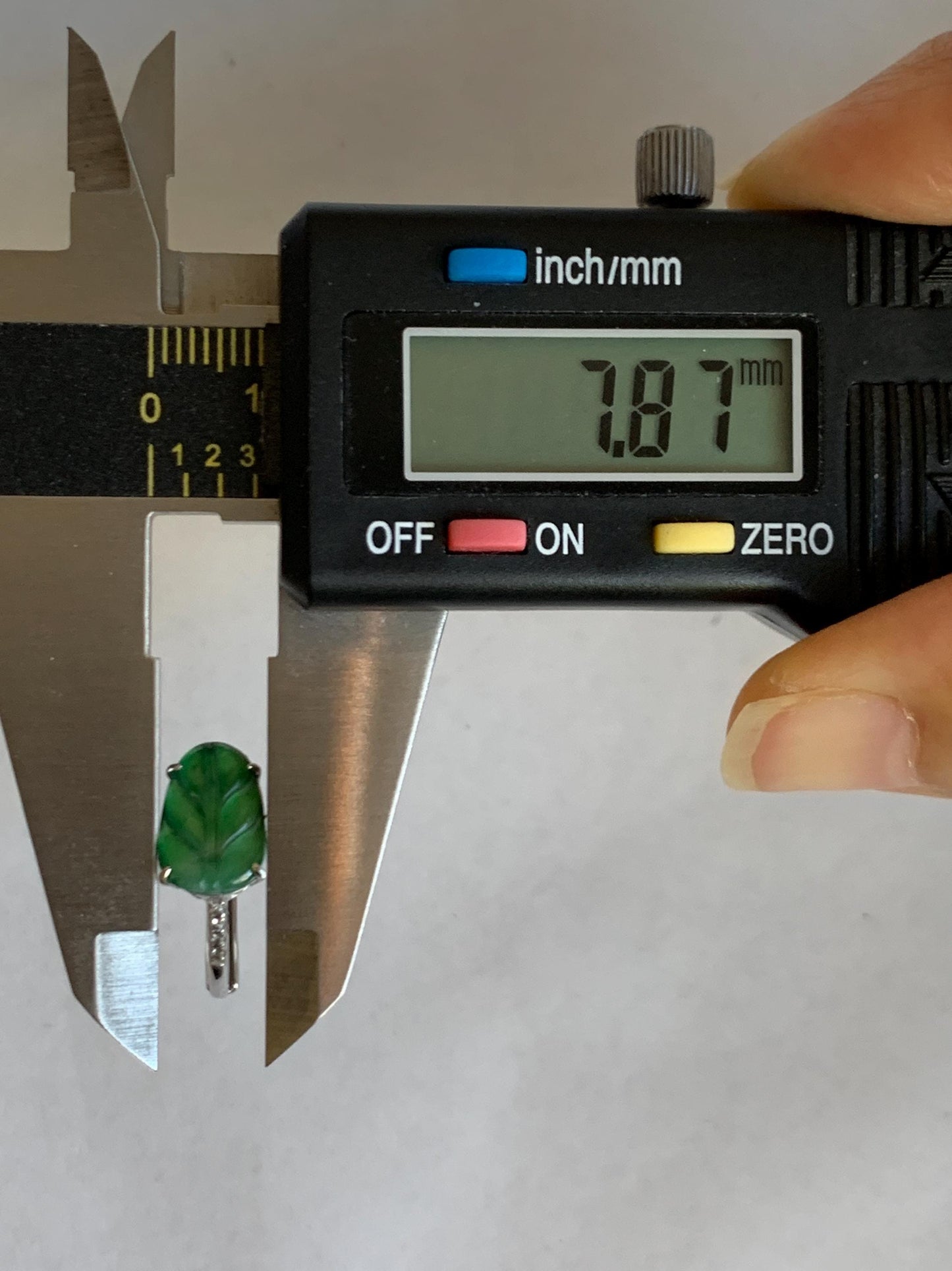 Natural Grade A Guatemalan Icy Highly Translucent Green Jade Jadeite Leaf Ring Sterling Silver Size Adjustable 天然冰危绿翡翠大叶有成银镶戒指 LDY85