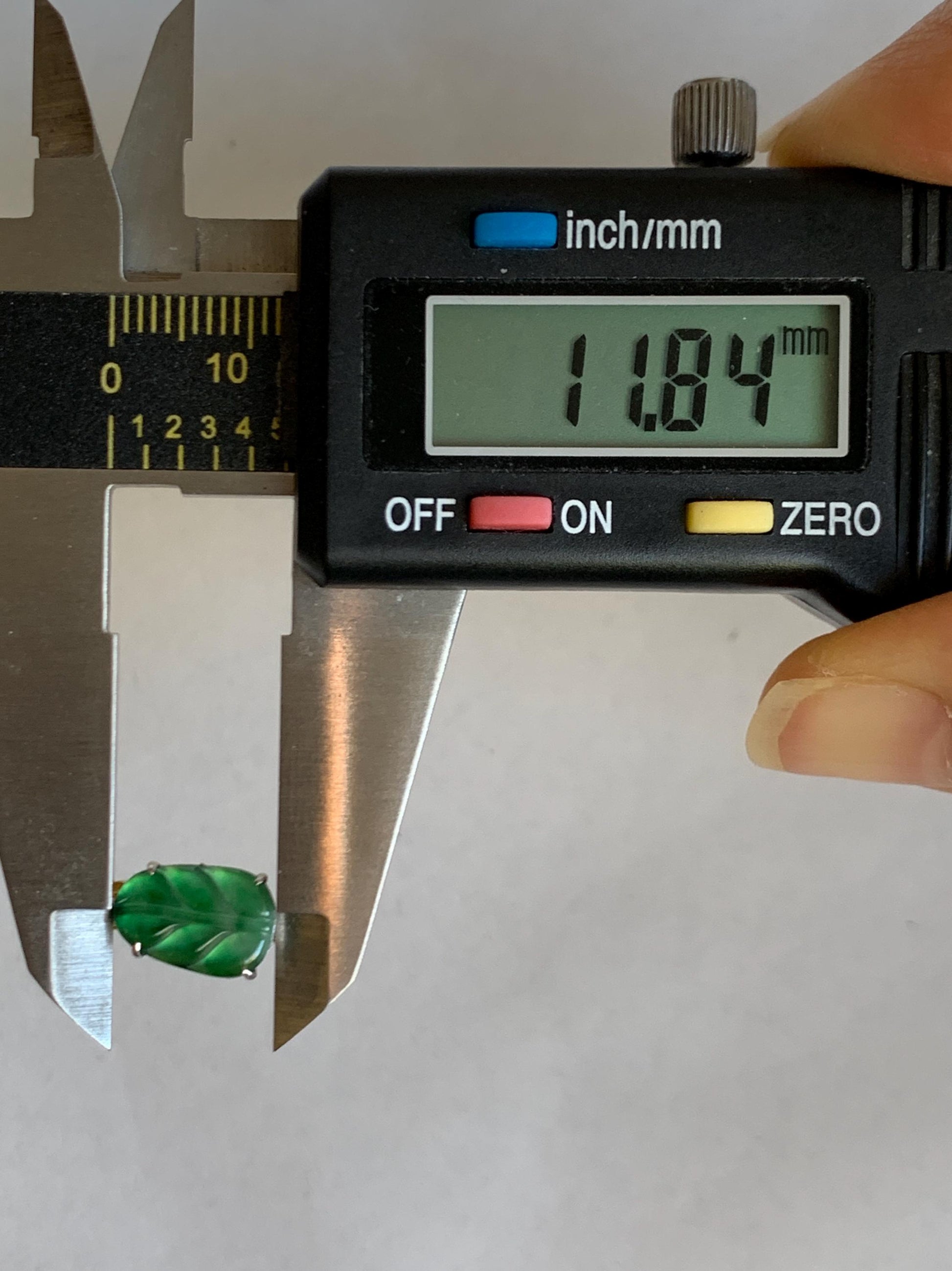 Natural Grade A Guatemalan Icy Highly Translucent Green Jade Jadeite Leaf Ring Sterling Silver Size Adjustable 天然冰危绿翡翠大叶有成银镶戒指 LDY85