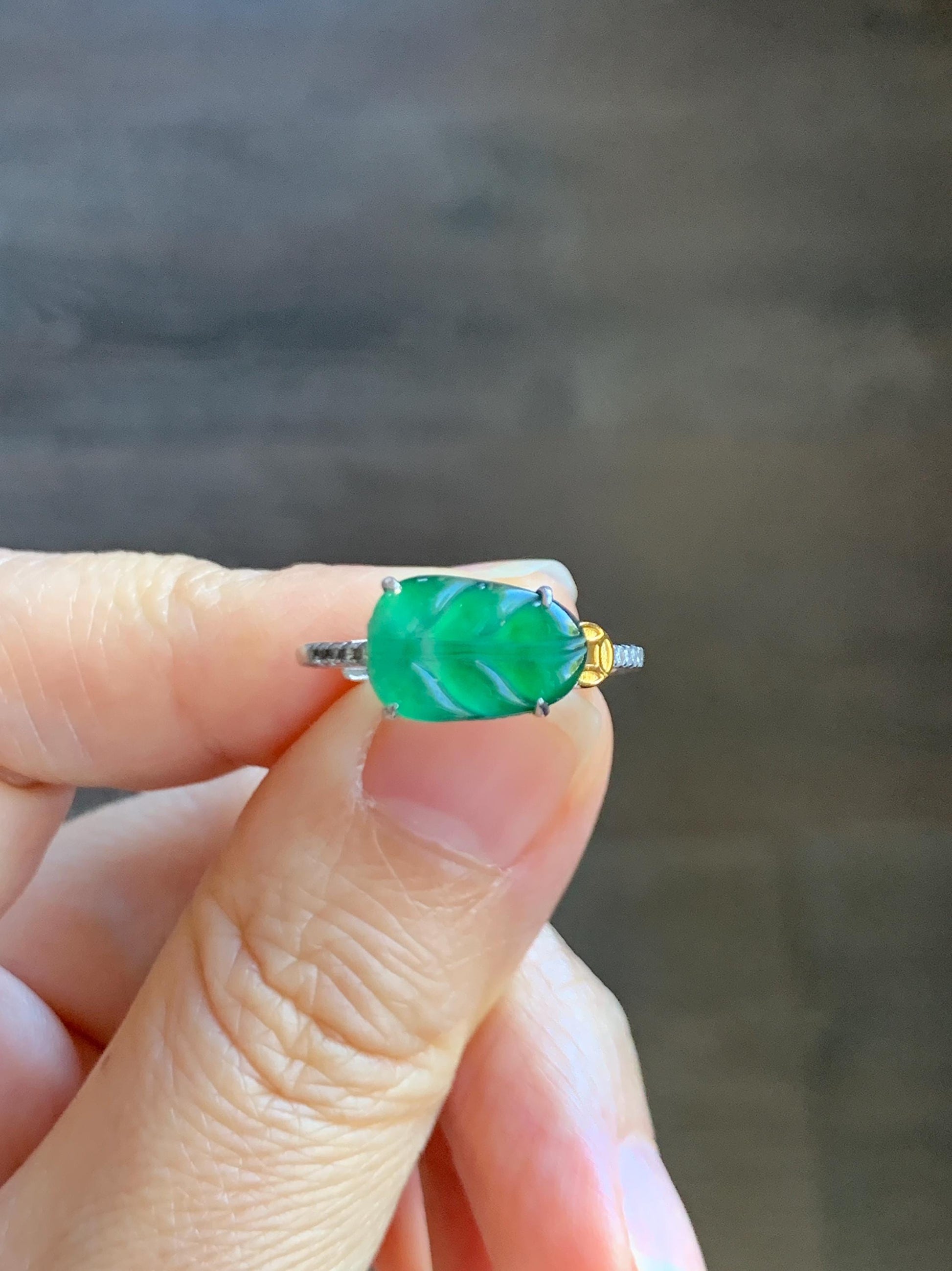 Natural Grade A Guatemalan Icy Highly Translucent Green Jade Jadeite Leaf Ring Sterling Silver Size Adjustable 天然冰危绿翡翠大叶有成银镶戒指 LDY85