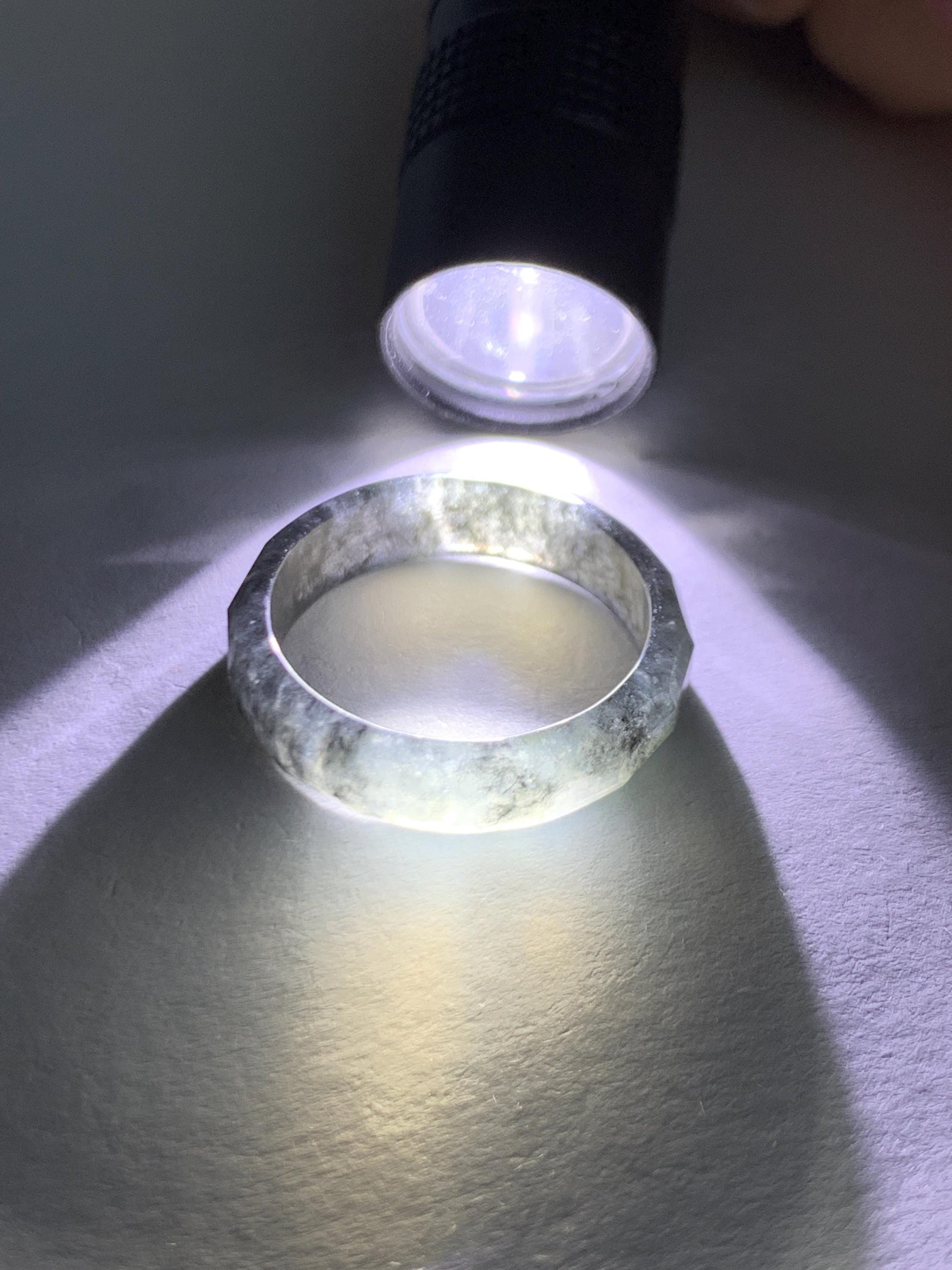 Natural Grade A Guatemalan Icy Highly Translucent Wuji Marbled Jade Jadeite Faceted Band Ring Size 7.5 US 天然冰危乌鸡翡翠切割面戒圈 WWJ220B