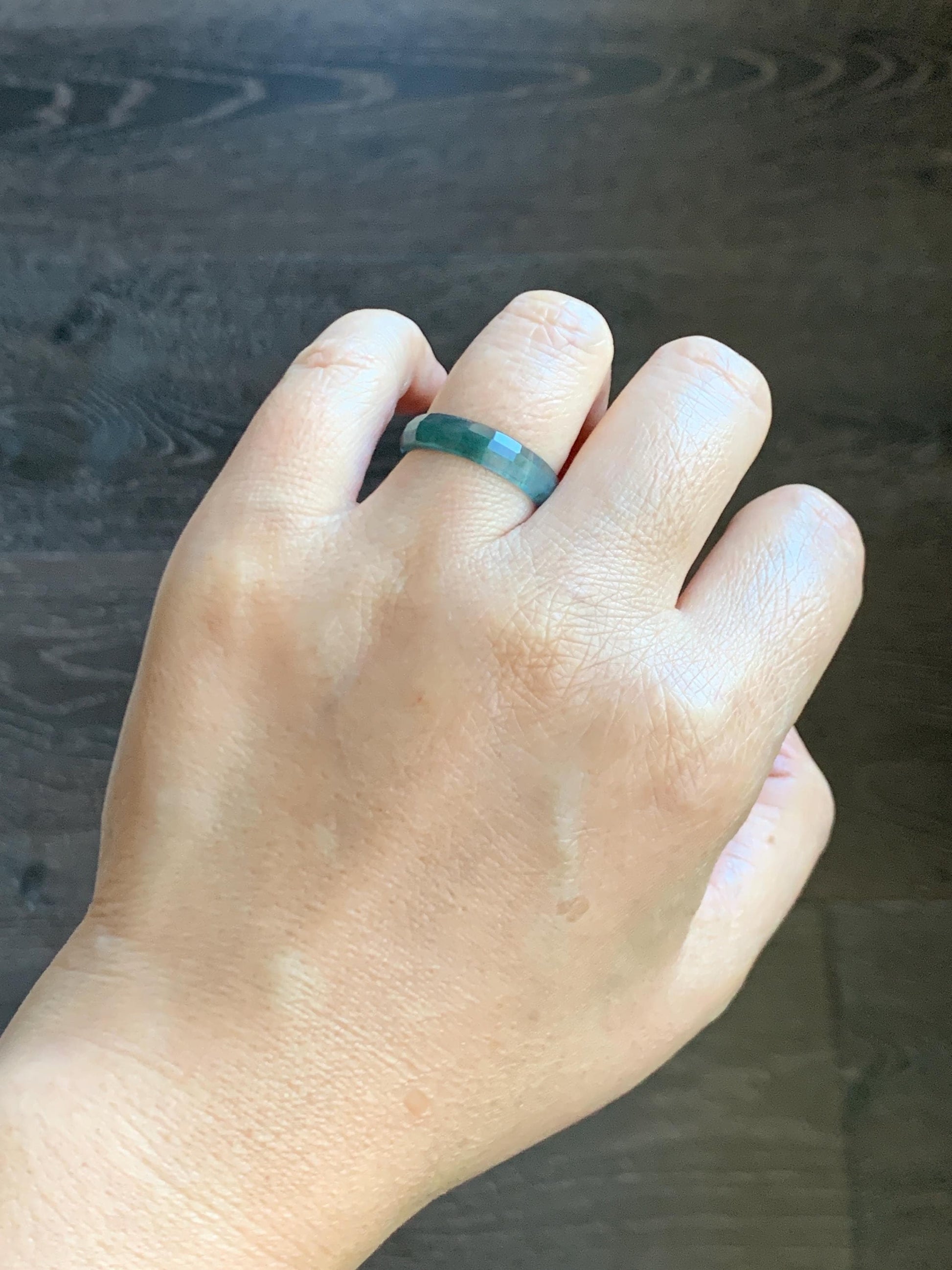 Natural Grade A Guatemalan Icy Highly Translucent Teal Blue Green Marbled Jade Jadeite Faceted Band Ring Size 7.75 US 天然冰危蓝飘花翡翠切割面戒圈 WLQ220A