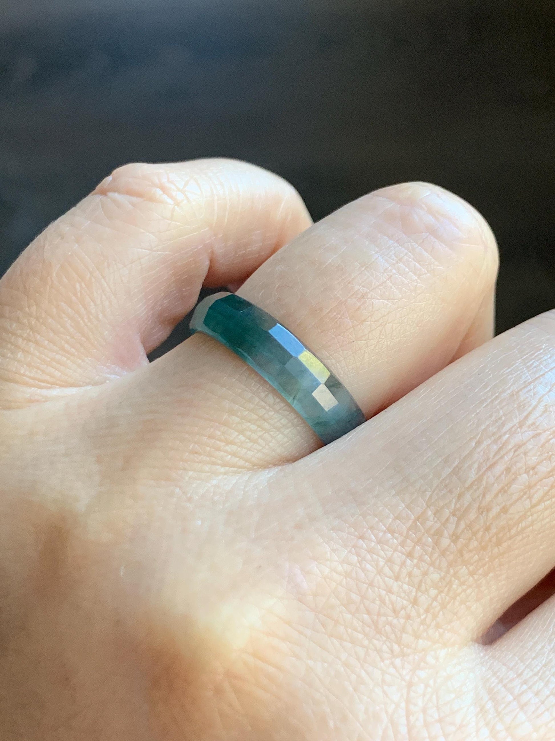 Natural Grade A Guatemalan Icy Highly Translucent Teal Blue Green Marbled Jade Jadeite Faceted Band Ring Size 7.75 US 天然冰危蓝飘花翡翠切割面戒圈 WLQ220A