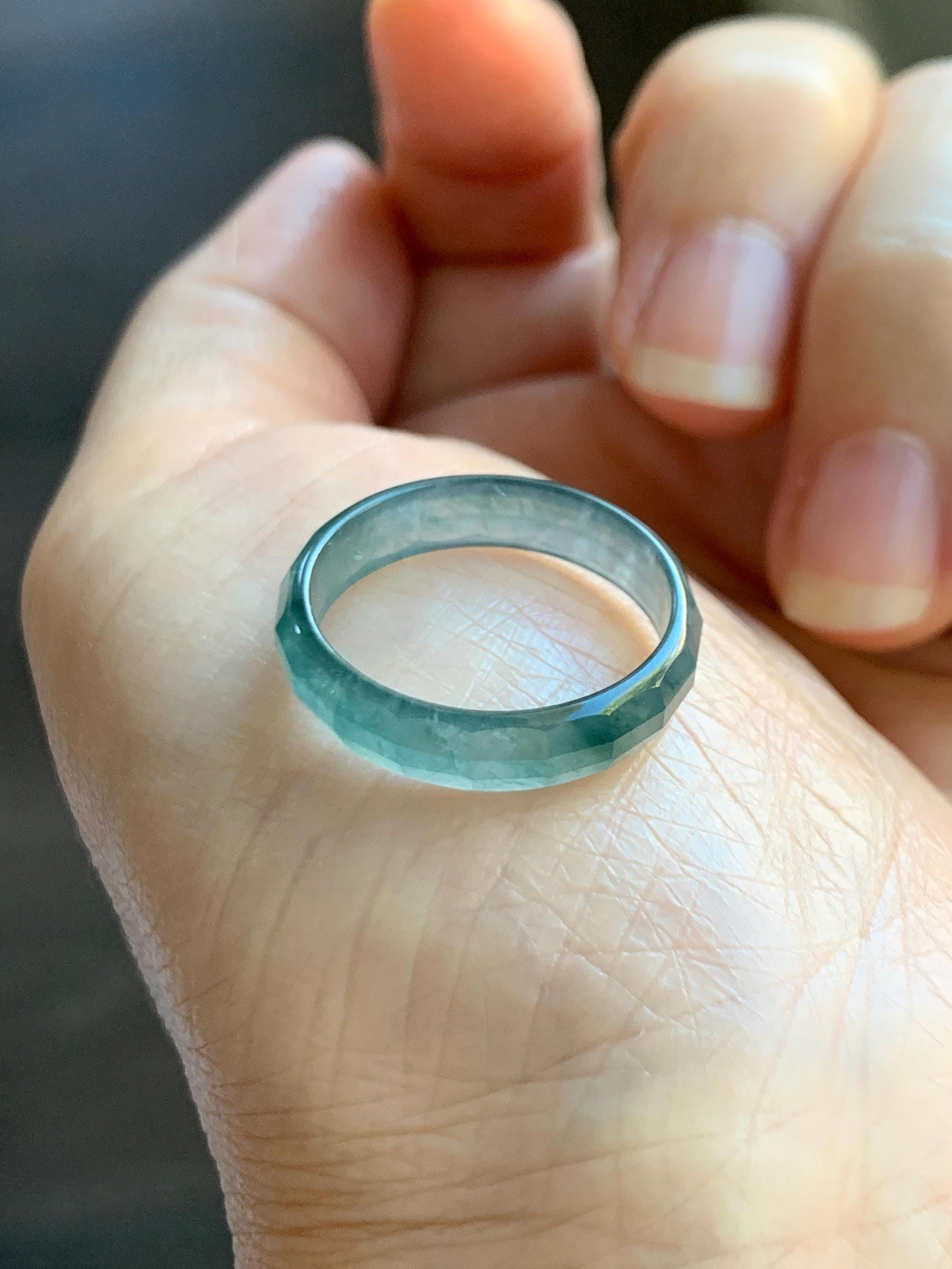 Natural Grade A Guatemalan Icy Highly Translucent Teal Blue Green Marbled Jade Jadeite Faceted Band Ring Size 7.75 US 天然冰危蓝飘花翡翠切割面戒圈 WLQ220B