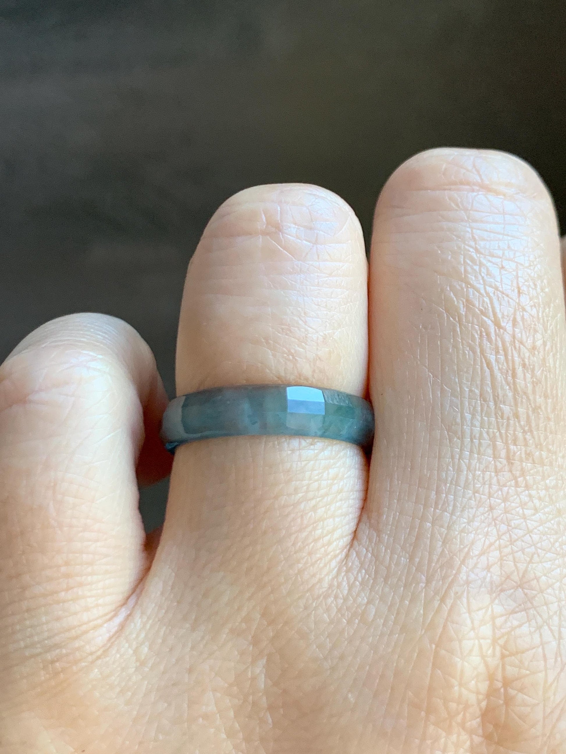 Natural Grade A Guatemalan Icy Highly Translucent Teal Blue Green Marbled Jade Jadeite Faceted Band Ring Size 7.75 US 天然冰危蓝飘花翡翠切割面戒圈 WLQ220B