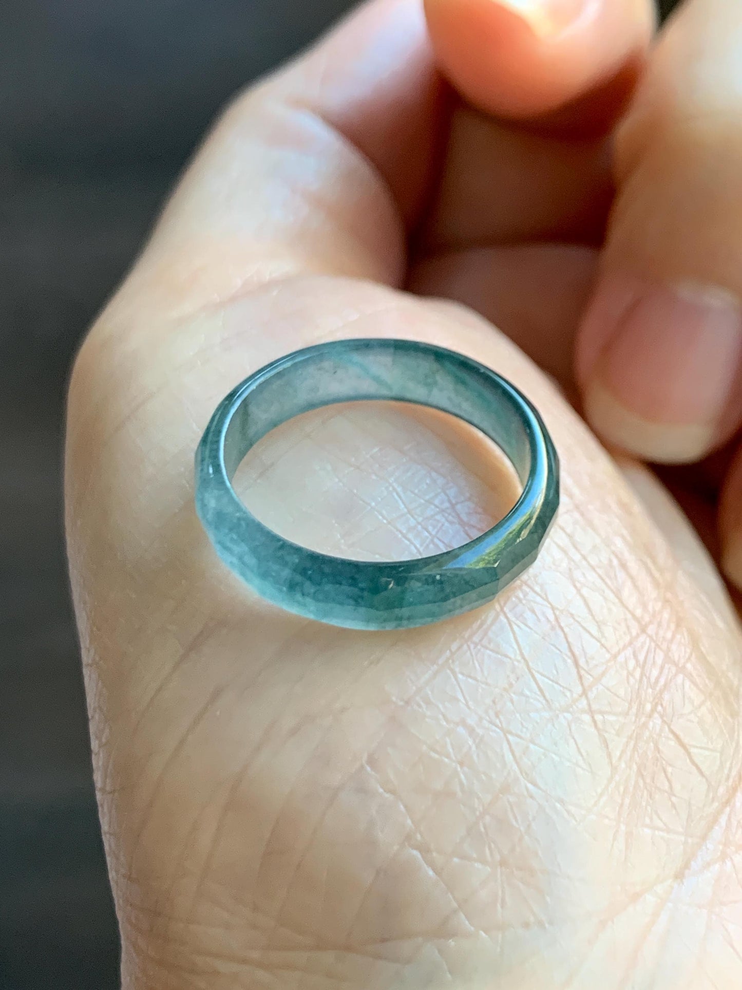 Natural Grade A Guatemalan Icy Highly Translucent Teal Blue Green Marbled Jade Jadeite Faceted Band Ring Size 6.5 US 天然冰危蓝飘花翡翠切割面戒圈 WLQ220C