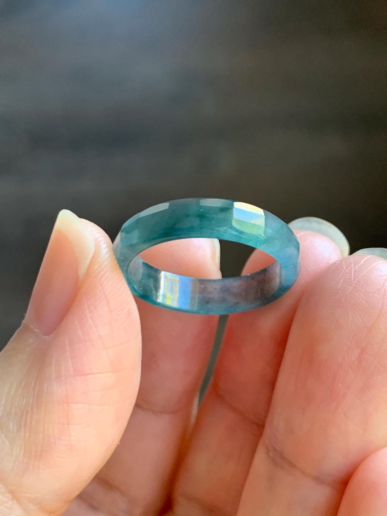 Natural Grade A Guatemalan Icy Highly Translucent Teal Blue Green Marbled Jade Jadeite Faceted Band Ring Size 6.5 US 天然冰危蓝飘花翡翠切割面戒圈 WLQ220C