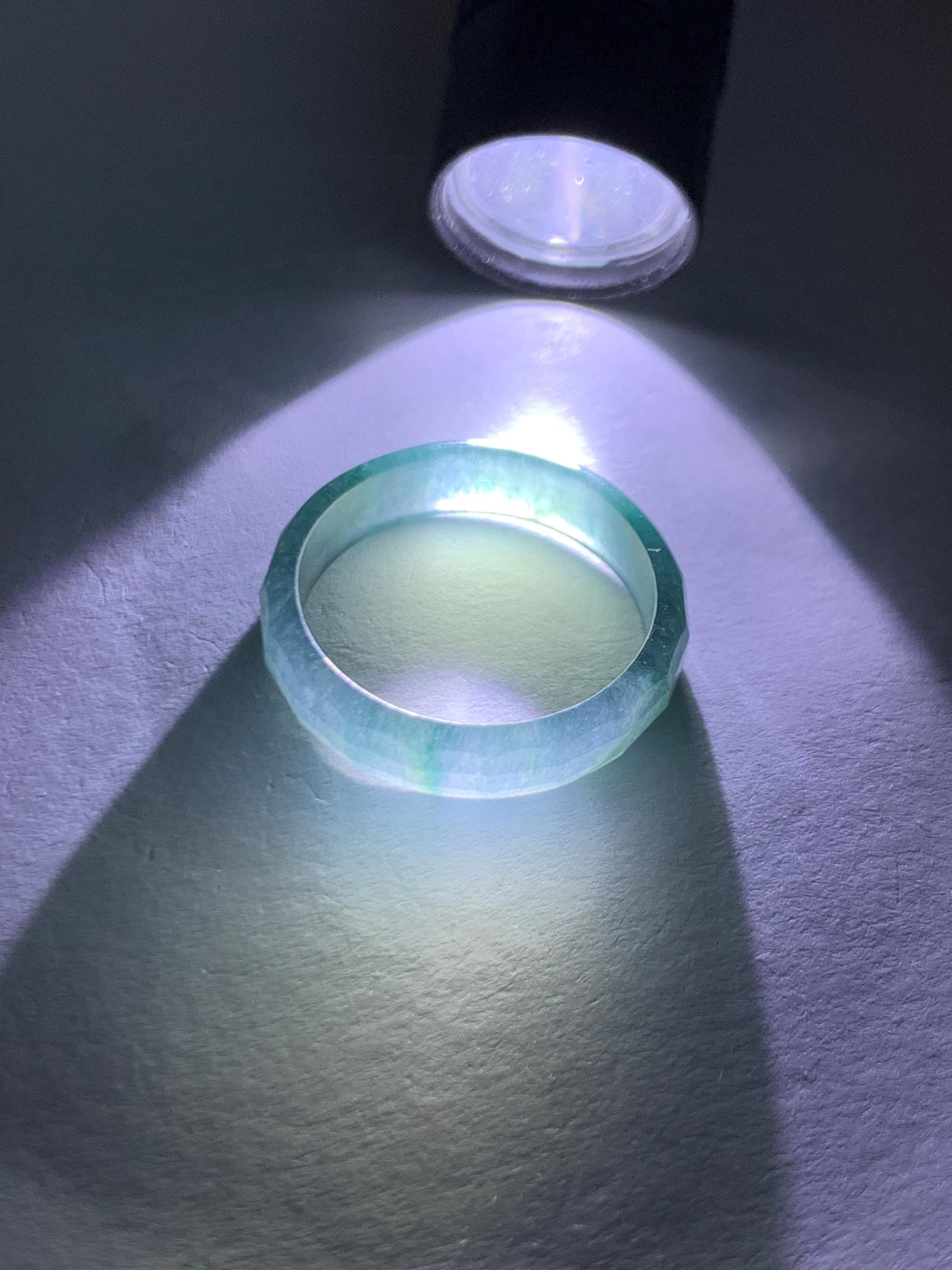 Natural Grade A Guatemalan Icy Highly Translucent Teal Blue Green Marbled Jade Jadeite Faceted Band Ring Size 6.5 US 天然冰危蓝飘花翡翠切割面戒圈 WLQ220C