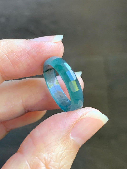 Natural Grade A Guatemalan Icy Highly Translucent Teal Blue Green Marbled Jade Jadeite Faceted Band Ring Size 6.5 US 天然冰危蓝飘花翡翠切割面戒圈 WLQ220C