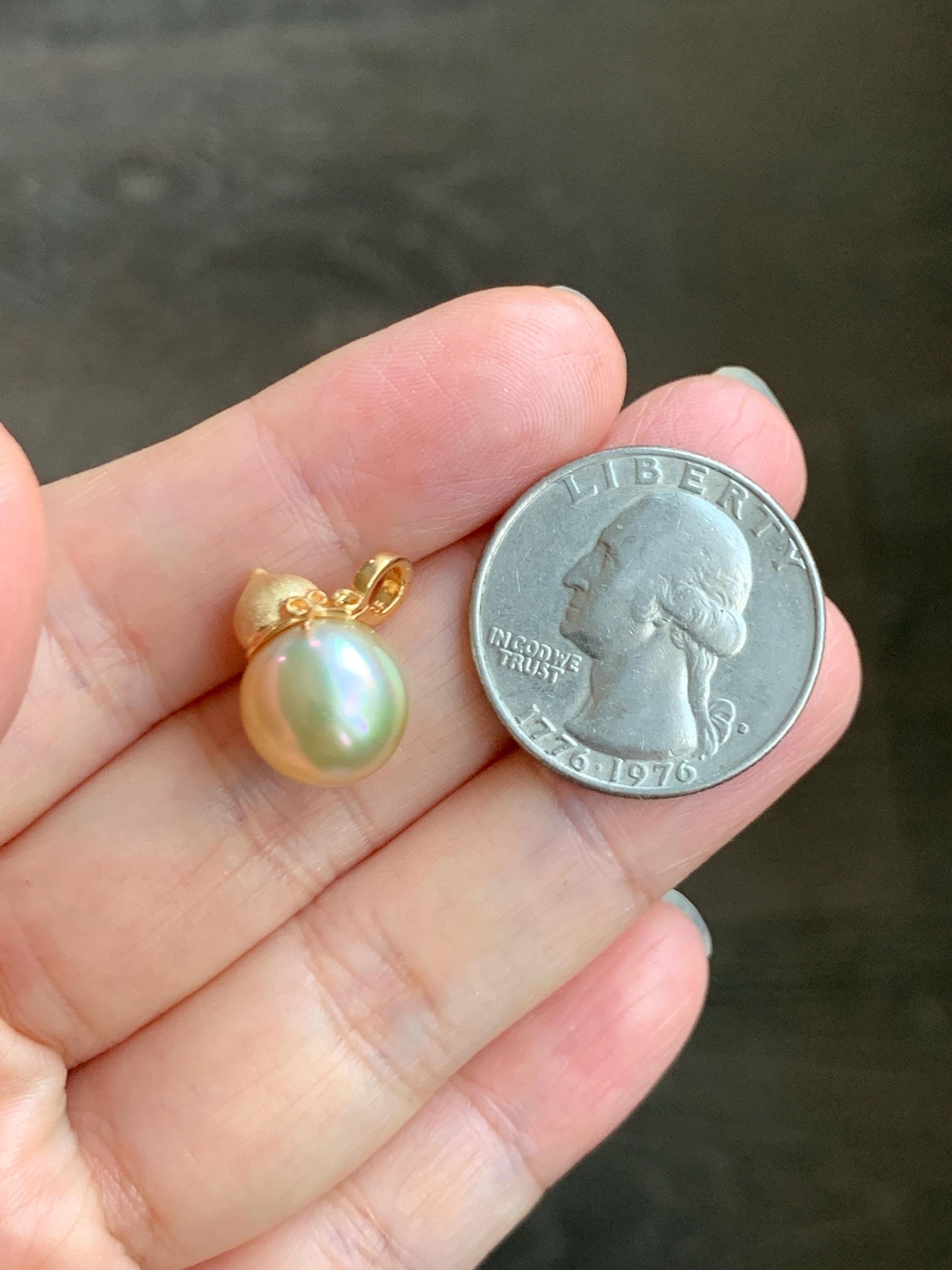 Natural Genuine Golden South Sea Pearl Gourd Hulu Pendant Solid Sterling Silver Yellow Gold Overlay 11.1mm 3g 天然南洋金珠葫芦吊坠 GSC561A