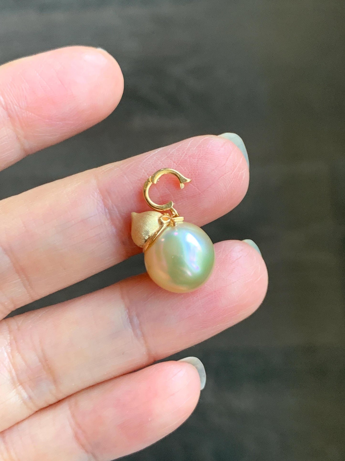 Natural Genuine Golden South Sea Pearl Gourd Hulu Pendant Solid Sterling Silver Yellow Gold Overlay 11.1mm 3g 天然南洋金珠葫芦吊坠 GSC561A