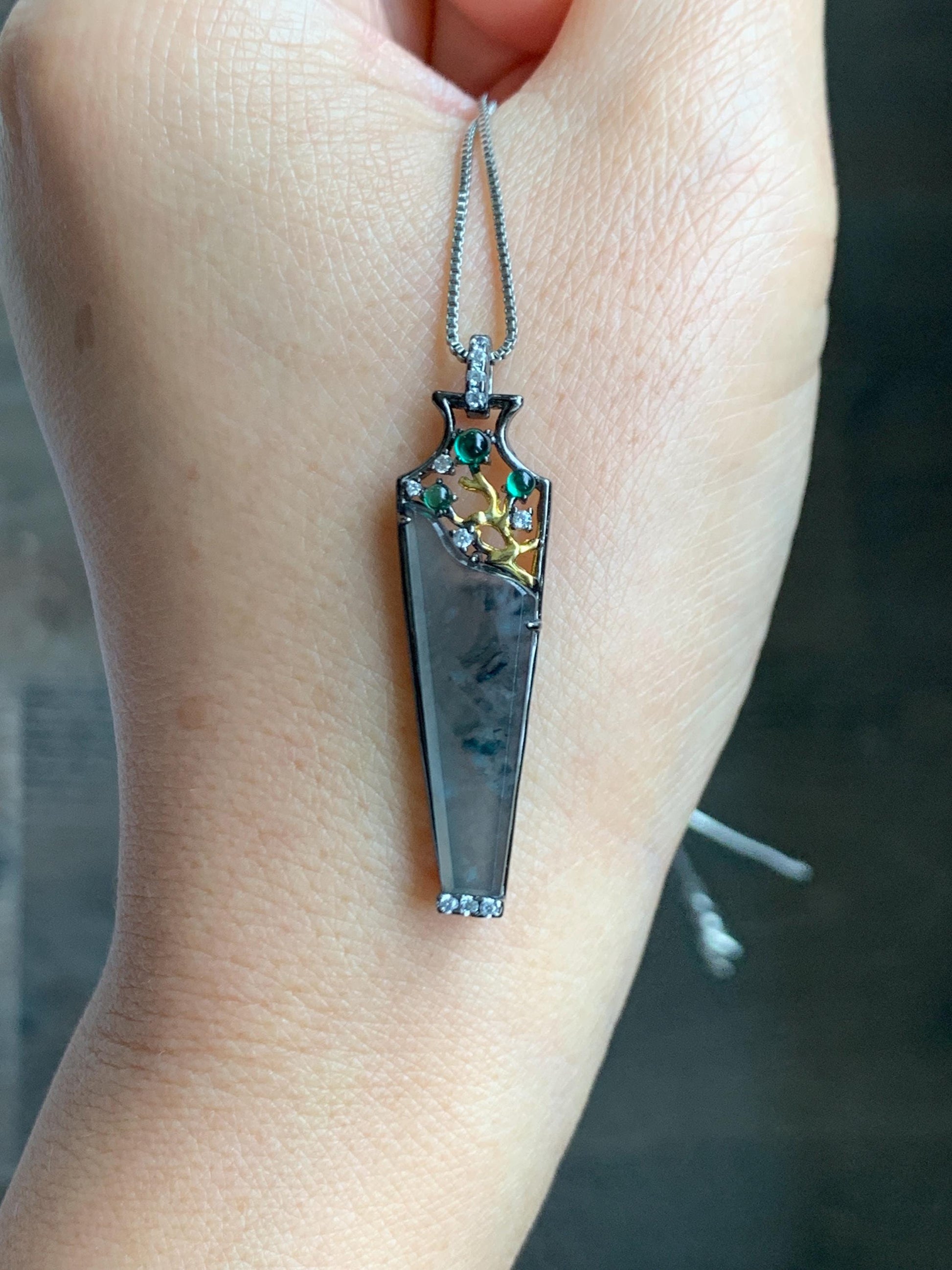 Certified Natural Grade A Guatemalan Icy Highly Translucent Wuji Jade Jadeite Wu Shi Pai Vase Pendant Sterling Silver 天然冰胶危乌鸡翡翠无事牌镶嵌花瓶吊坠 272